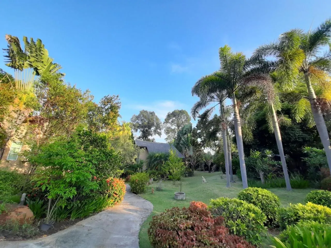 Bansuanrachawadee B&b