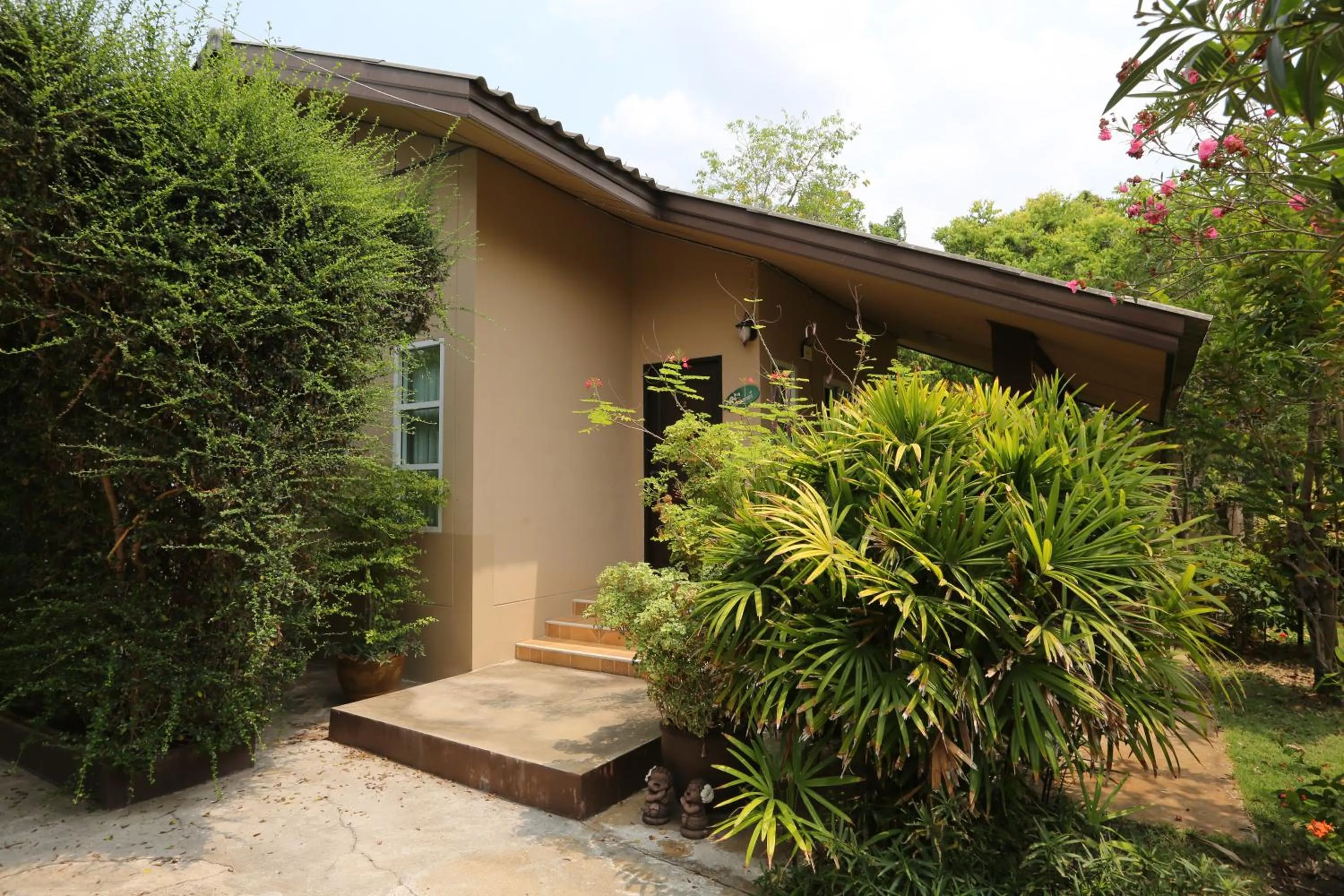 Bansuanrachawadee B&b