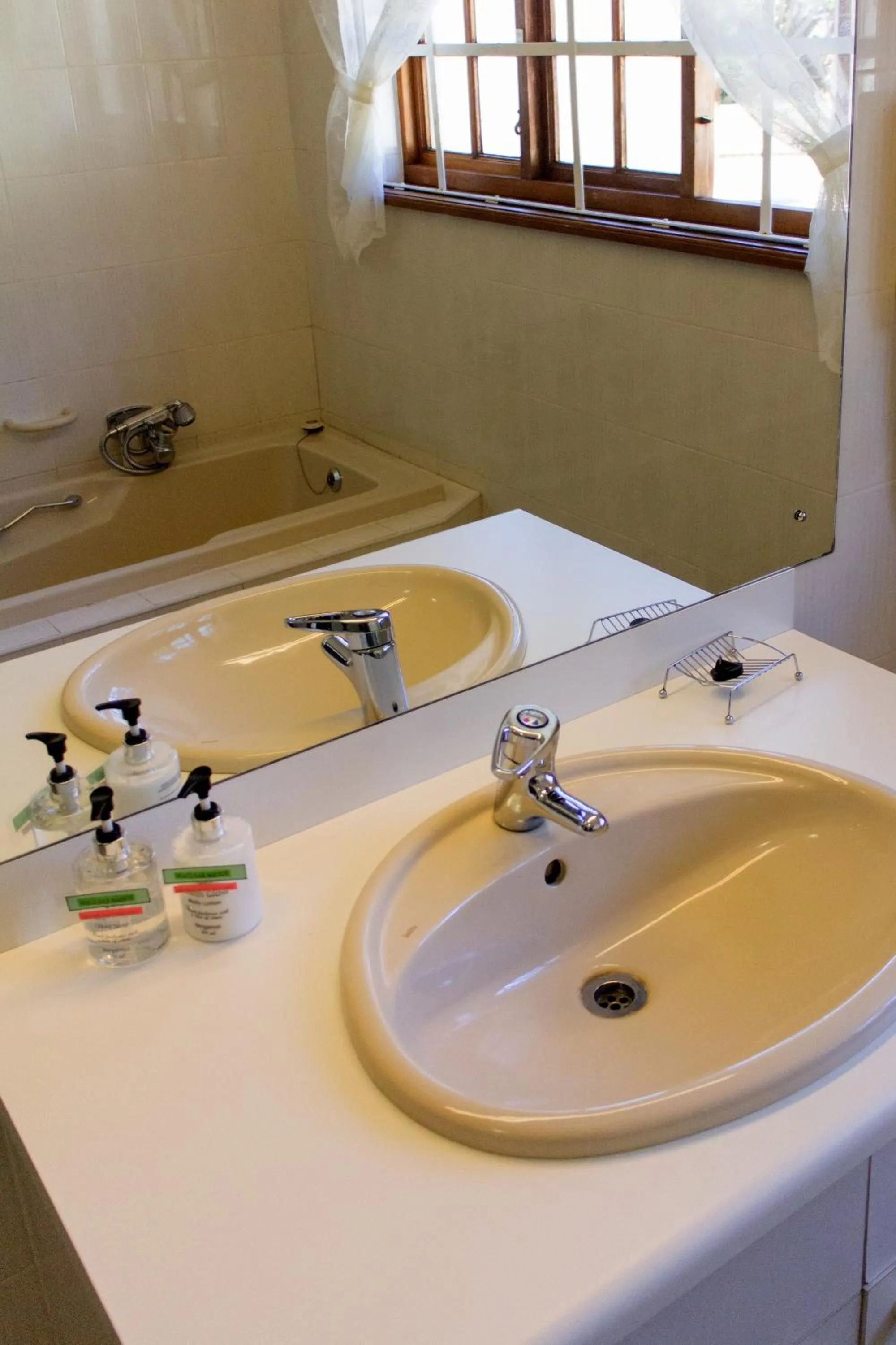 Bathroom in Maclear Manor