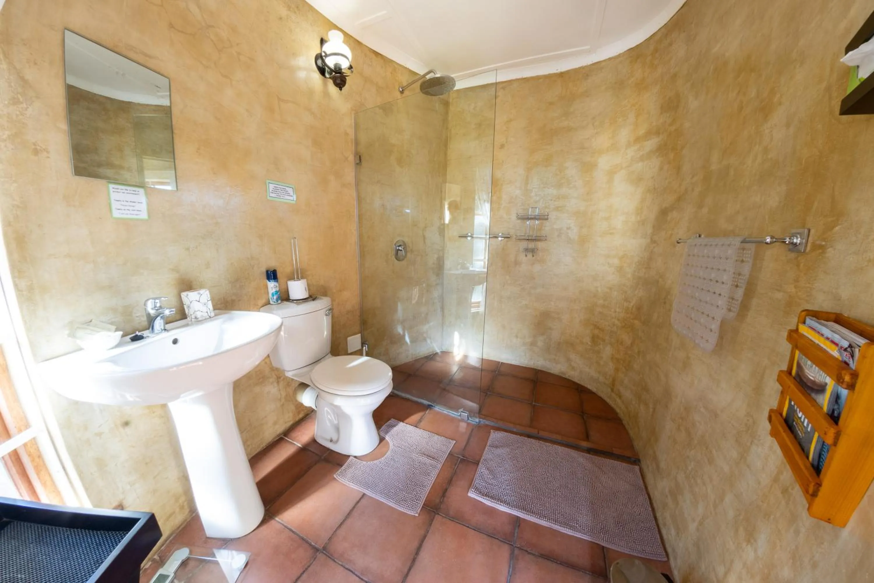 Bathroom in Maclear Manor