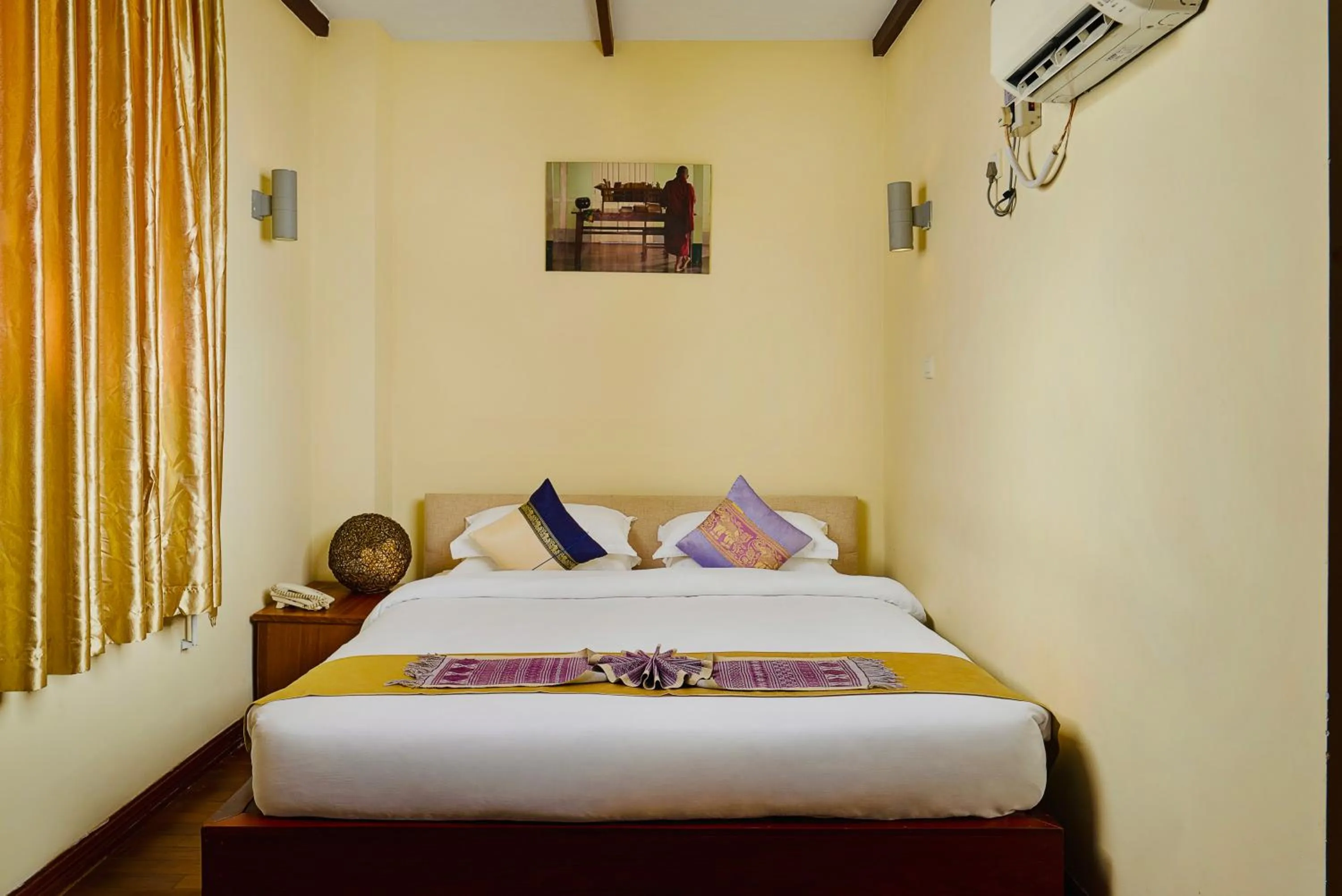 Bedroom in Ambassador Hill