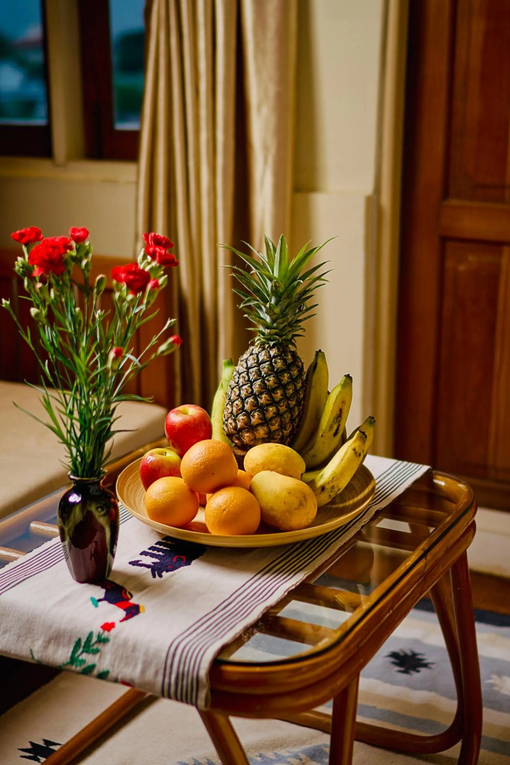 Breakfast in Ambassador Hill