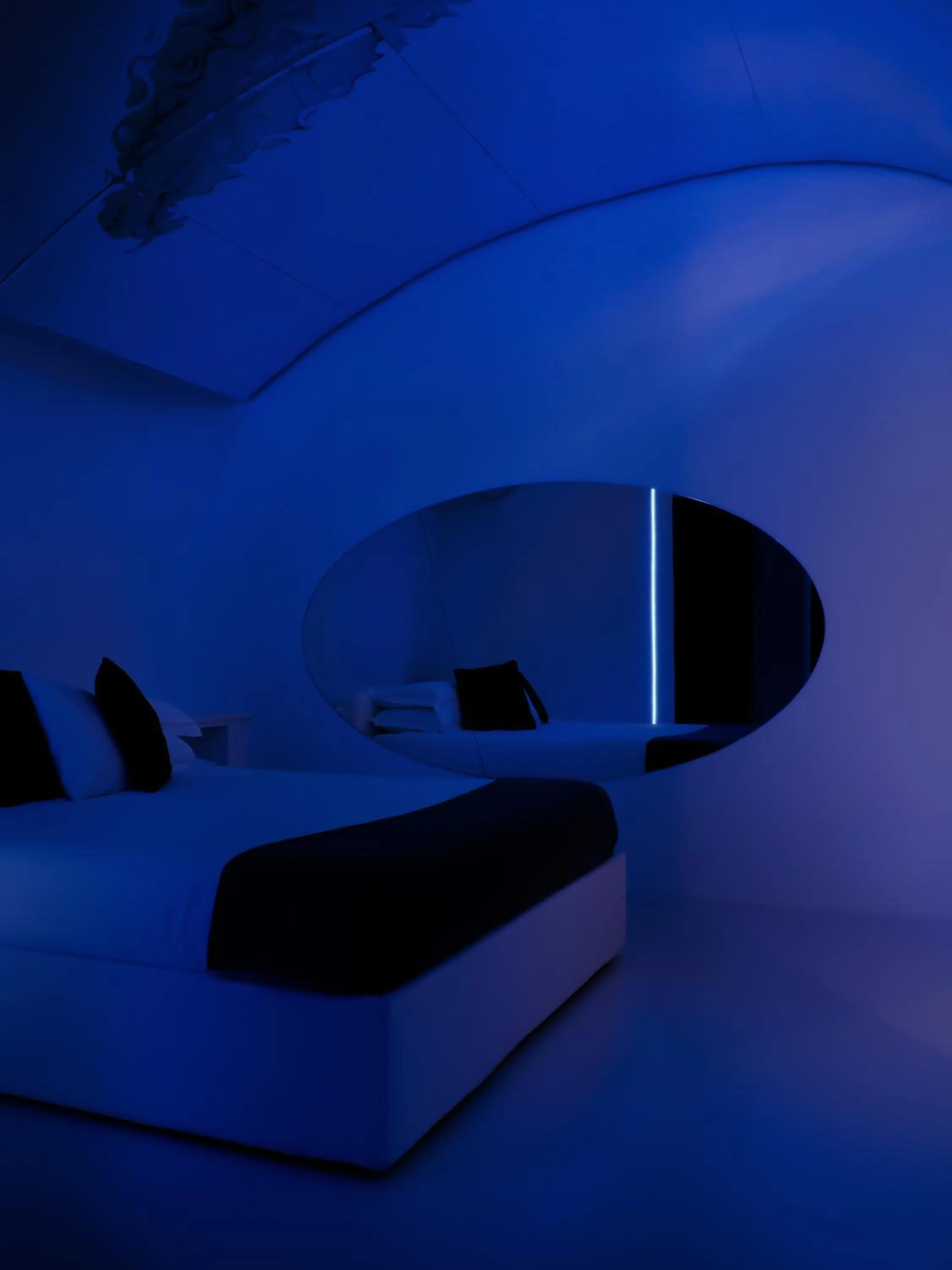 Bed in Dealuna Motel