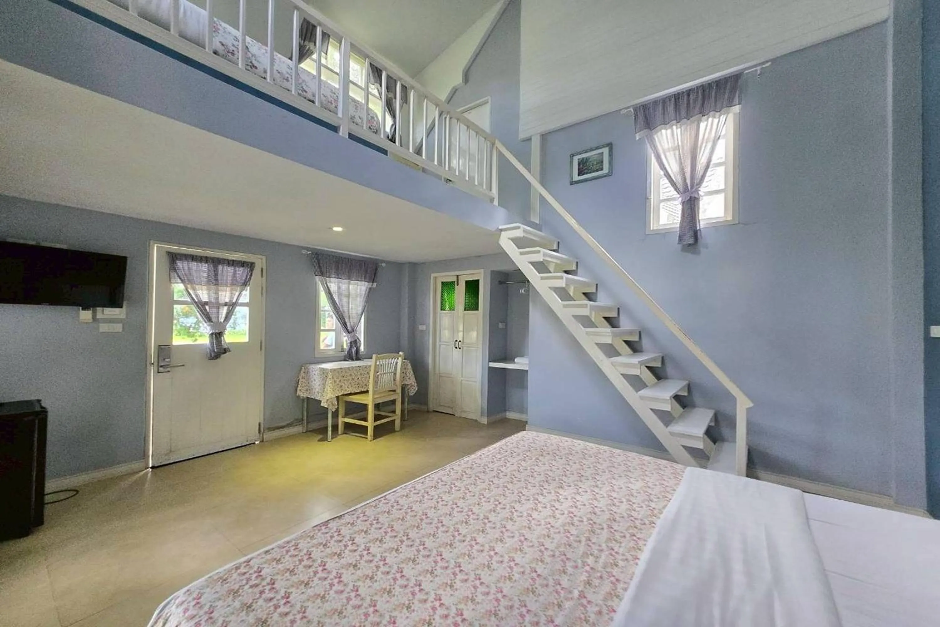 Bed in Doi Tung View Resort