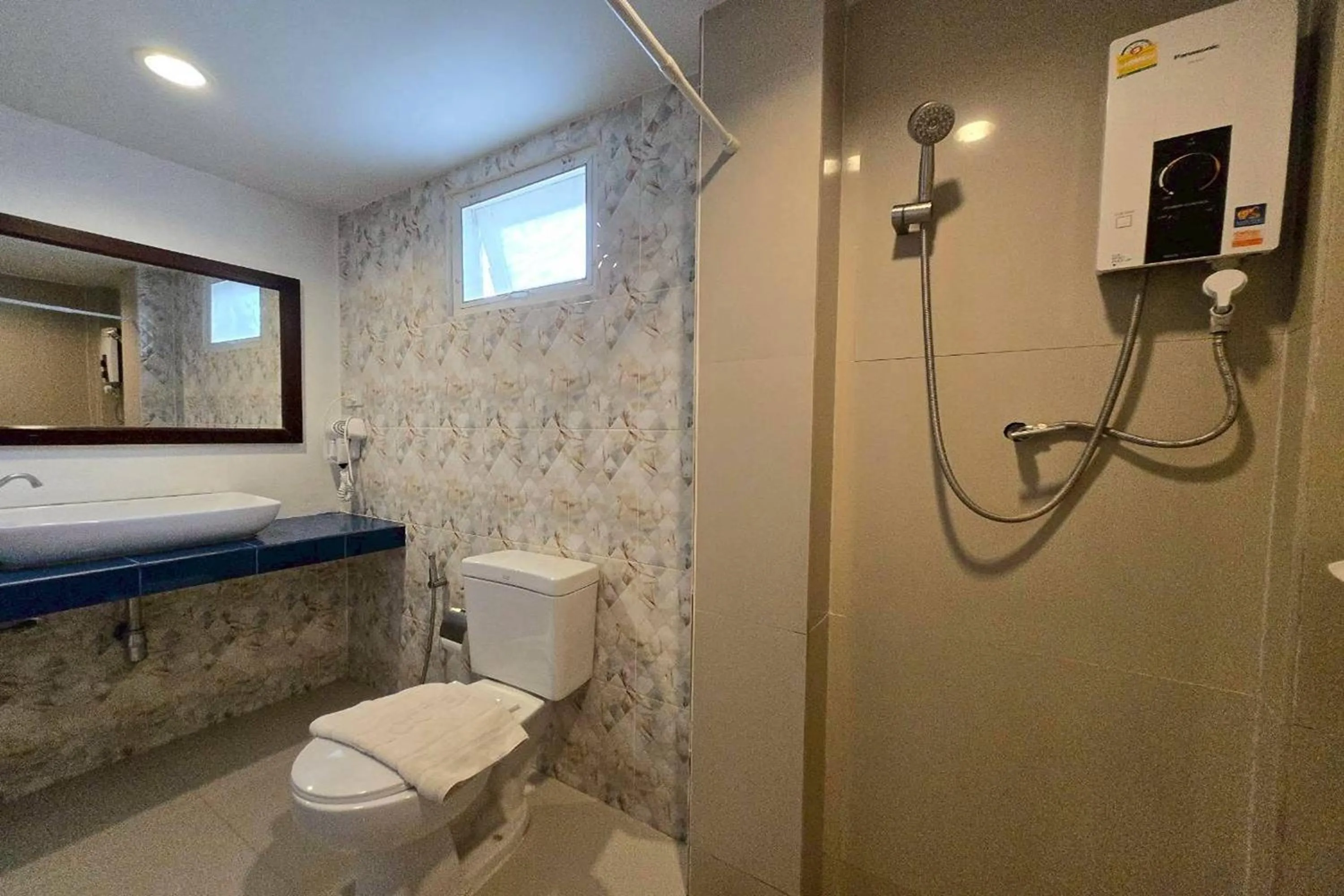 Bathroom in Doi Tung View Resort