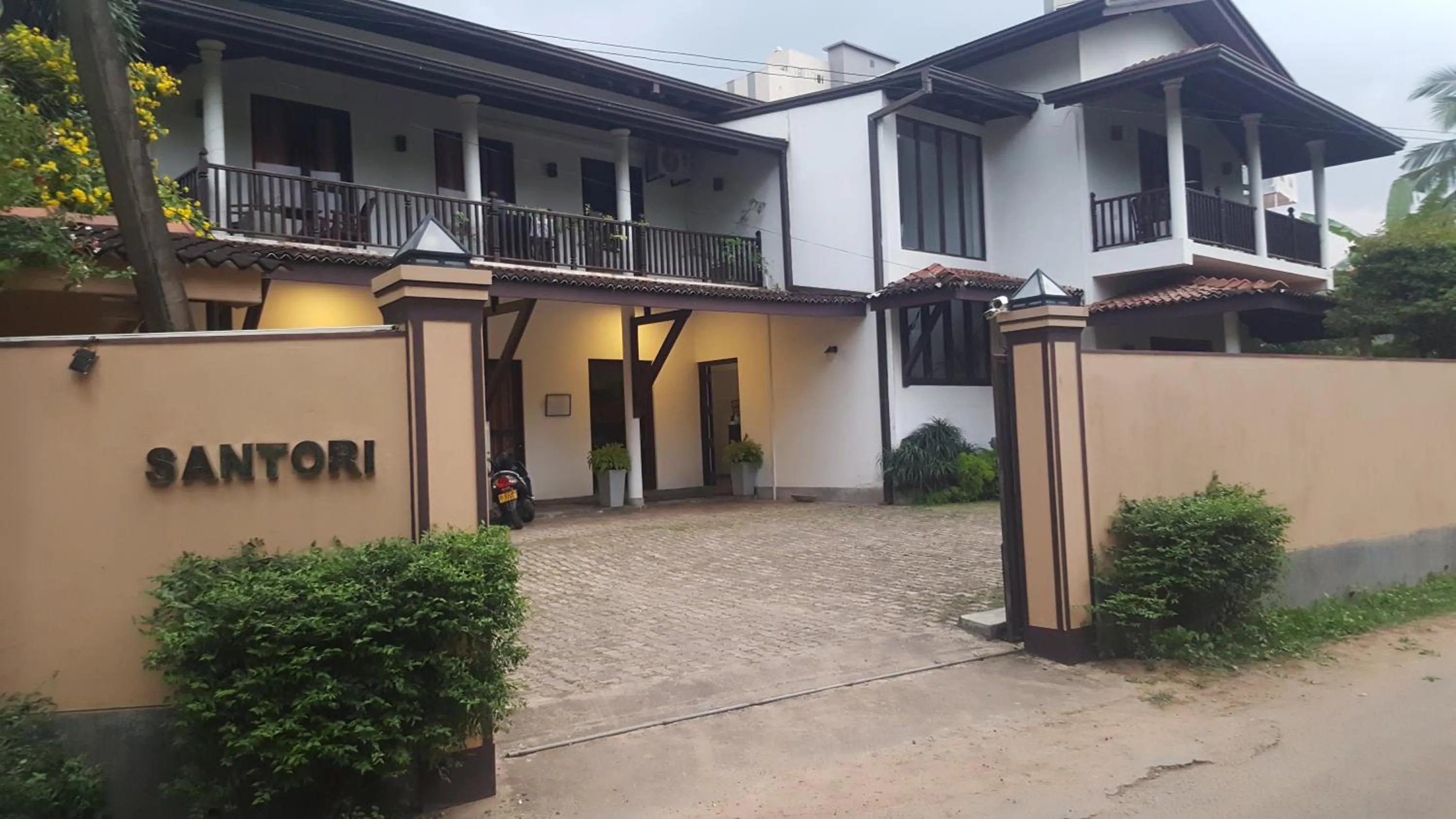 Property building in Santori Unawatuna