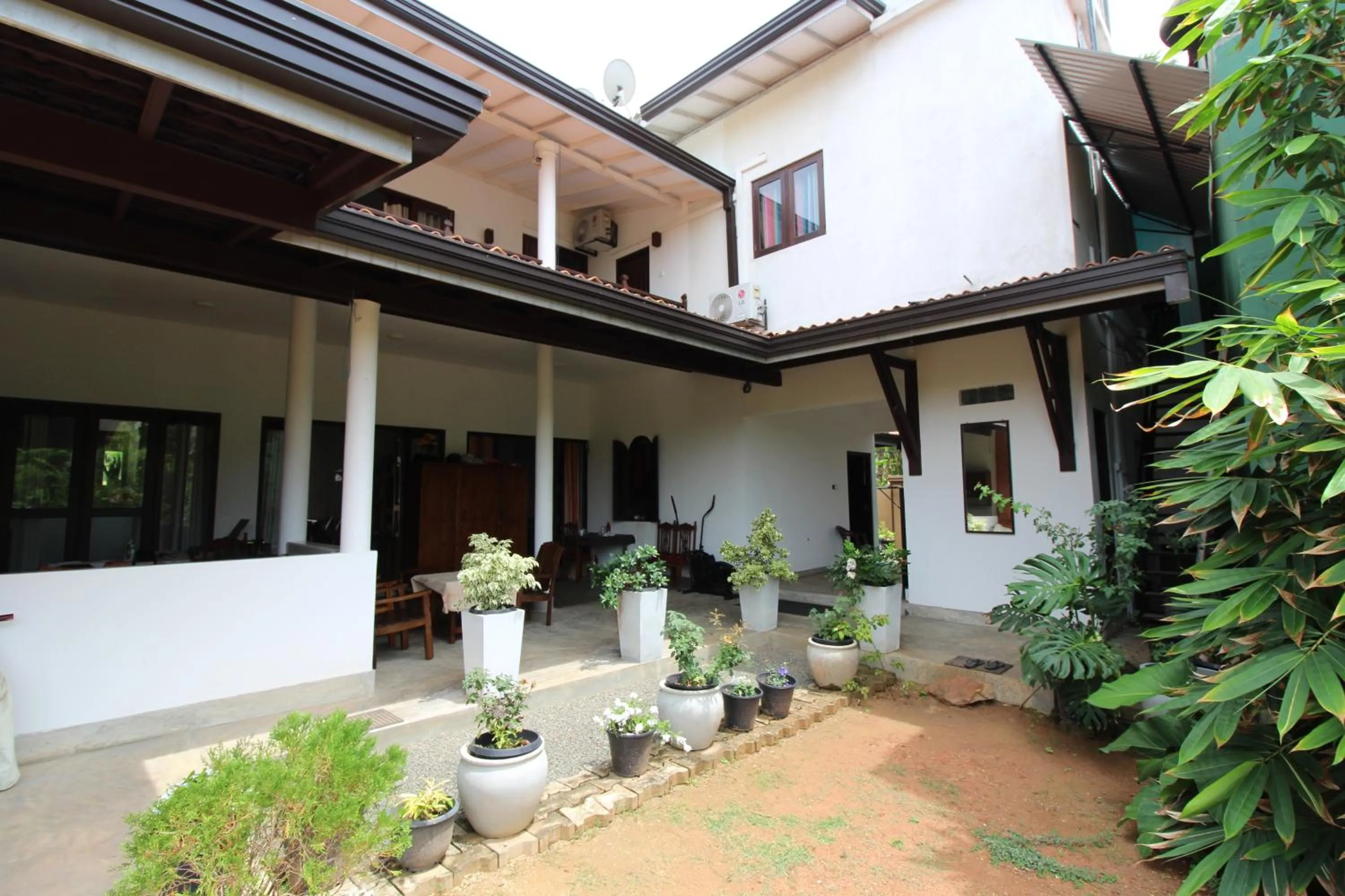 Property building in Santori Unawatuna