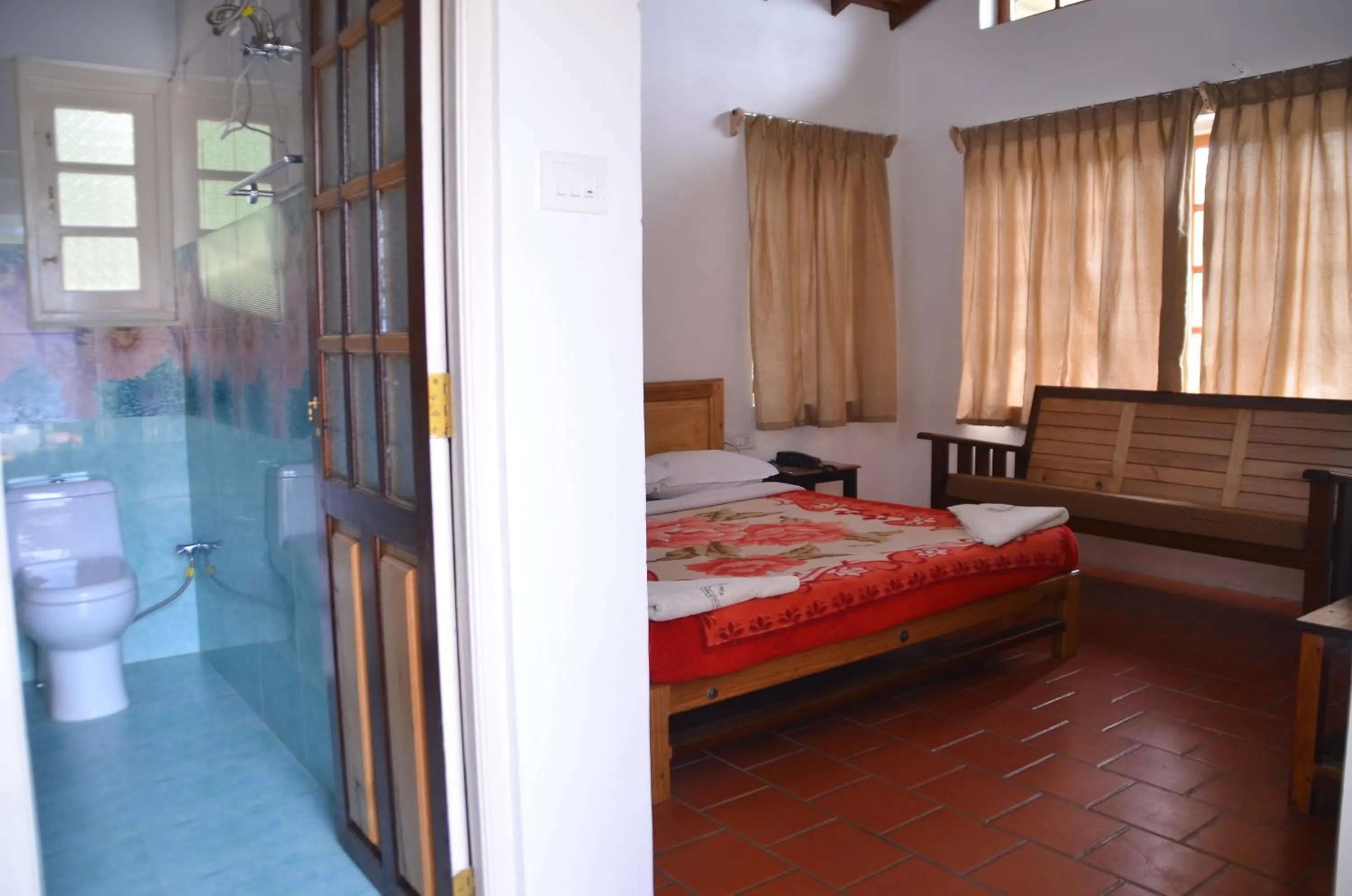 Photo of the whole room, Bed in Lilly's Valley Resort