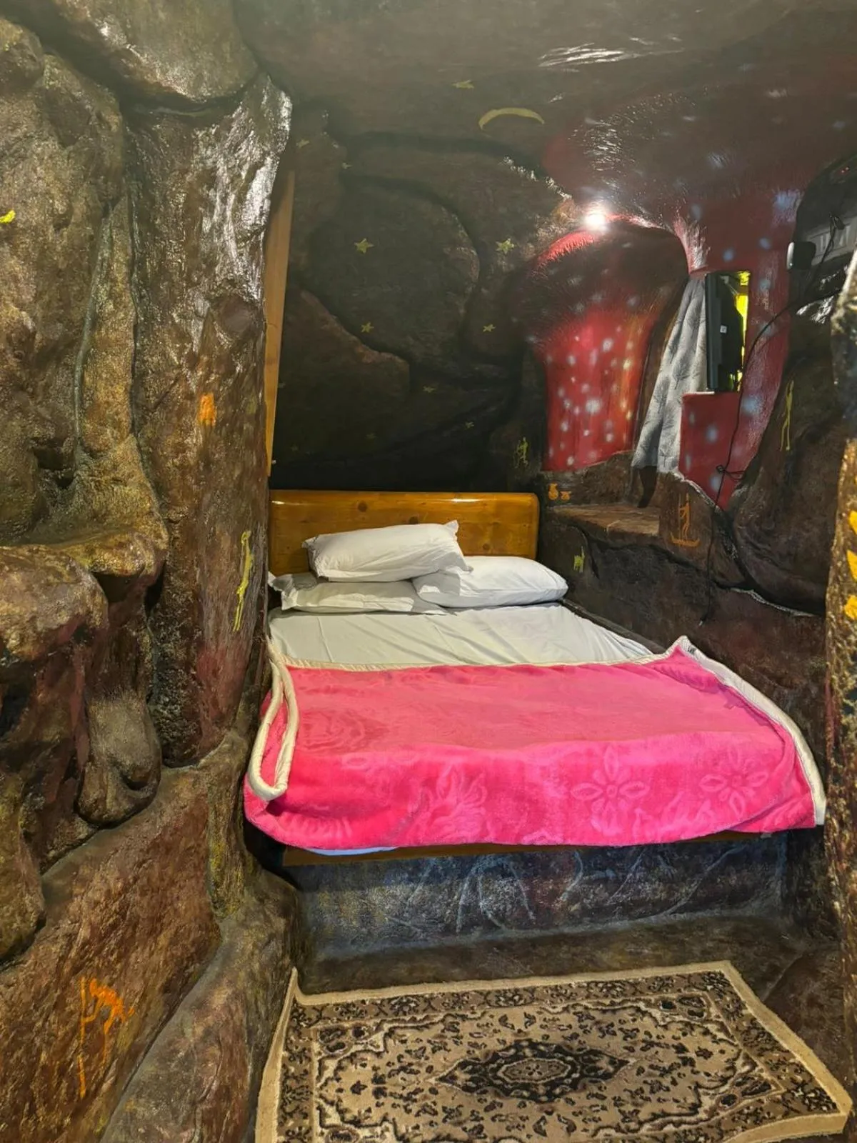 Bed in Lilly's Valley Resort