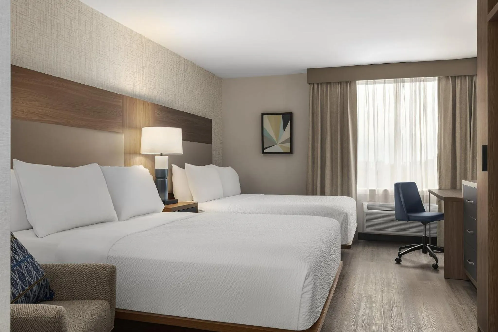 Photo of the whole room, Bed in Candlewood Suites Chatham South by IHG