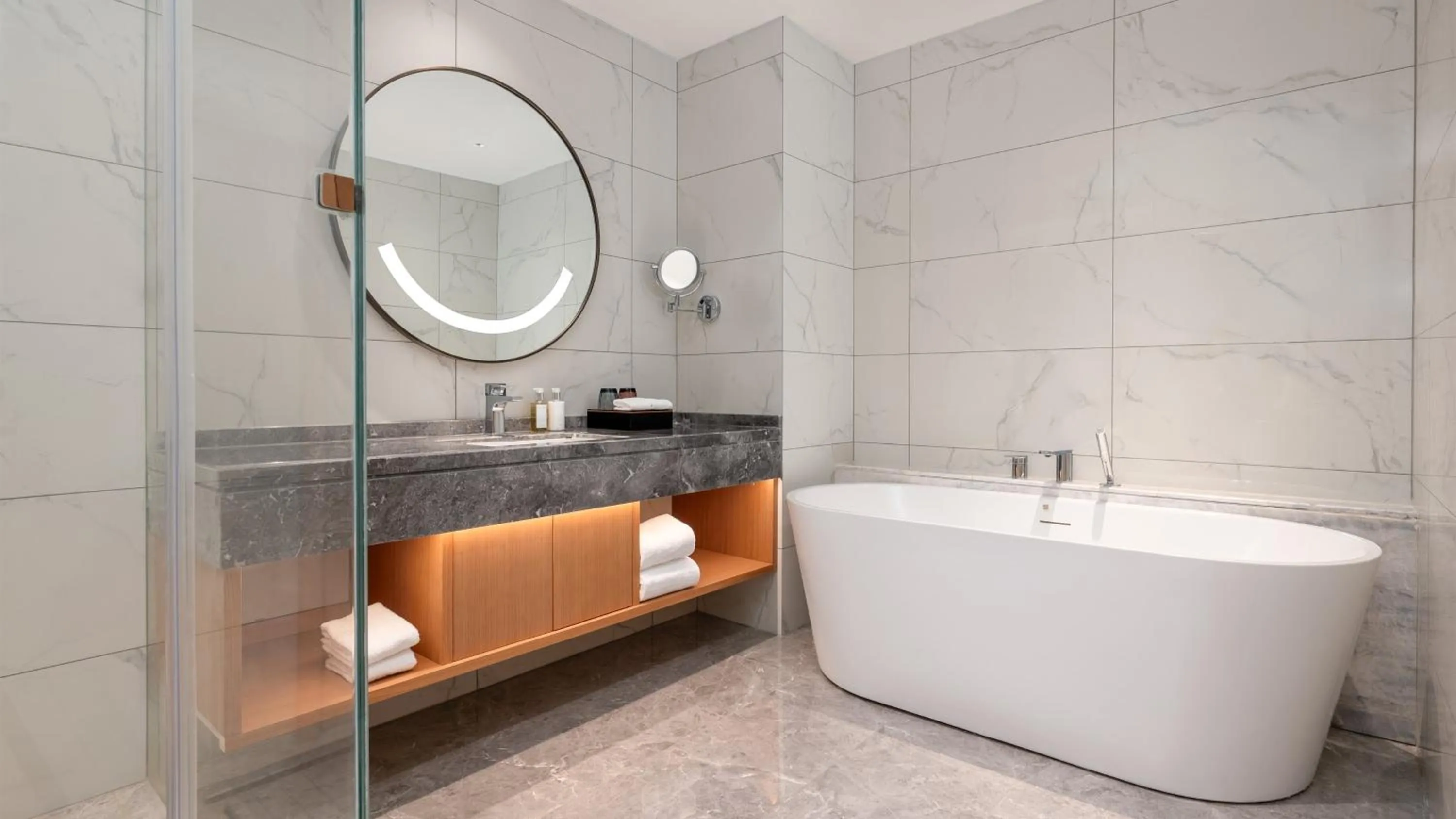 Photo of the whole room in Holiday Inn Weinan High-Tech Zone by IHG