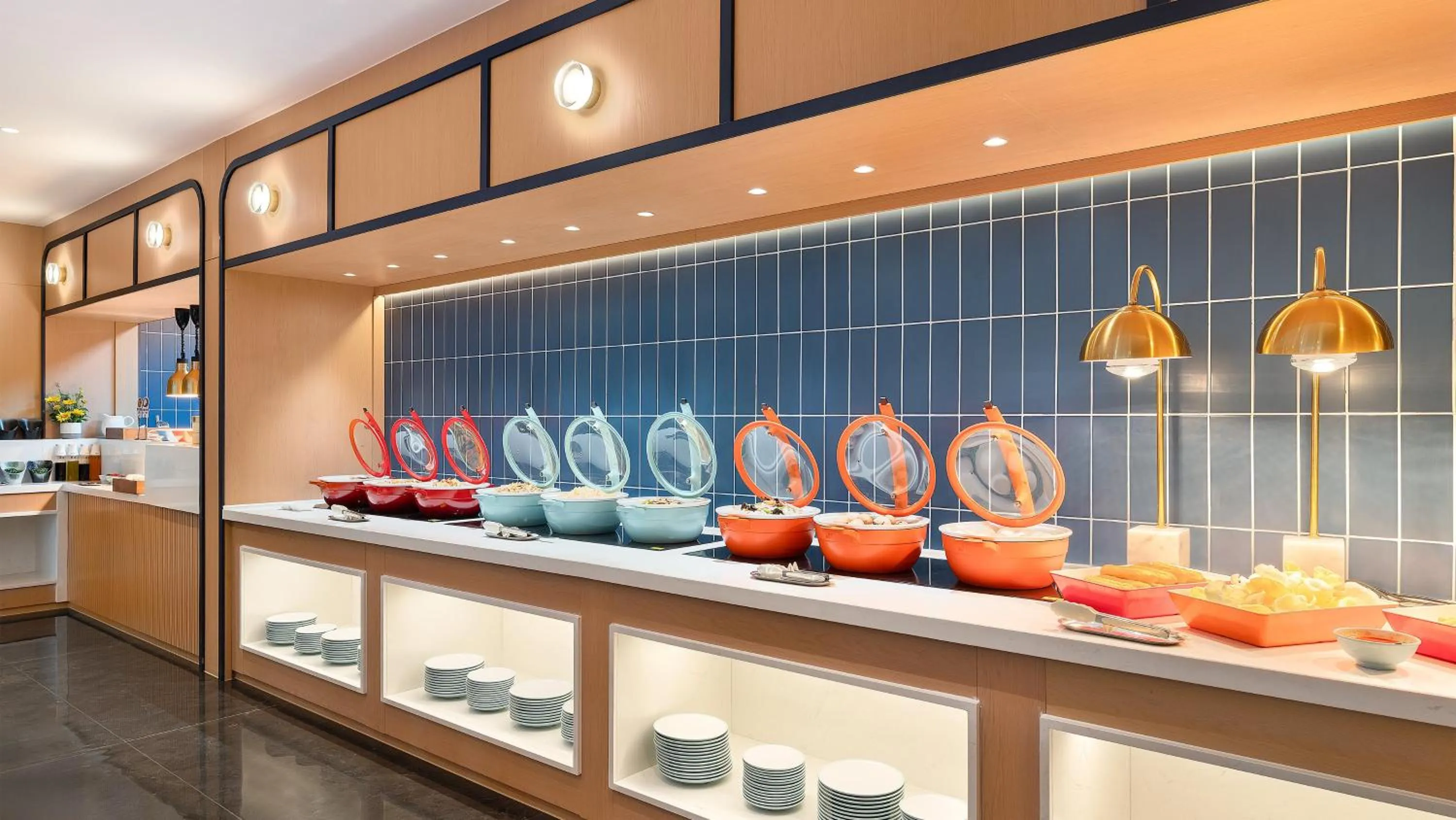 Breakfast in Holiday Inn Express Kunming Yiliang Center by IHG