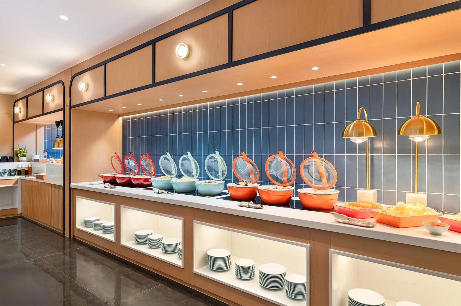 Breakfast in Holiday Inn Express Kunming Yiliang Center by IHG