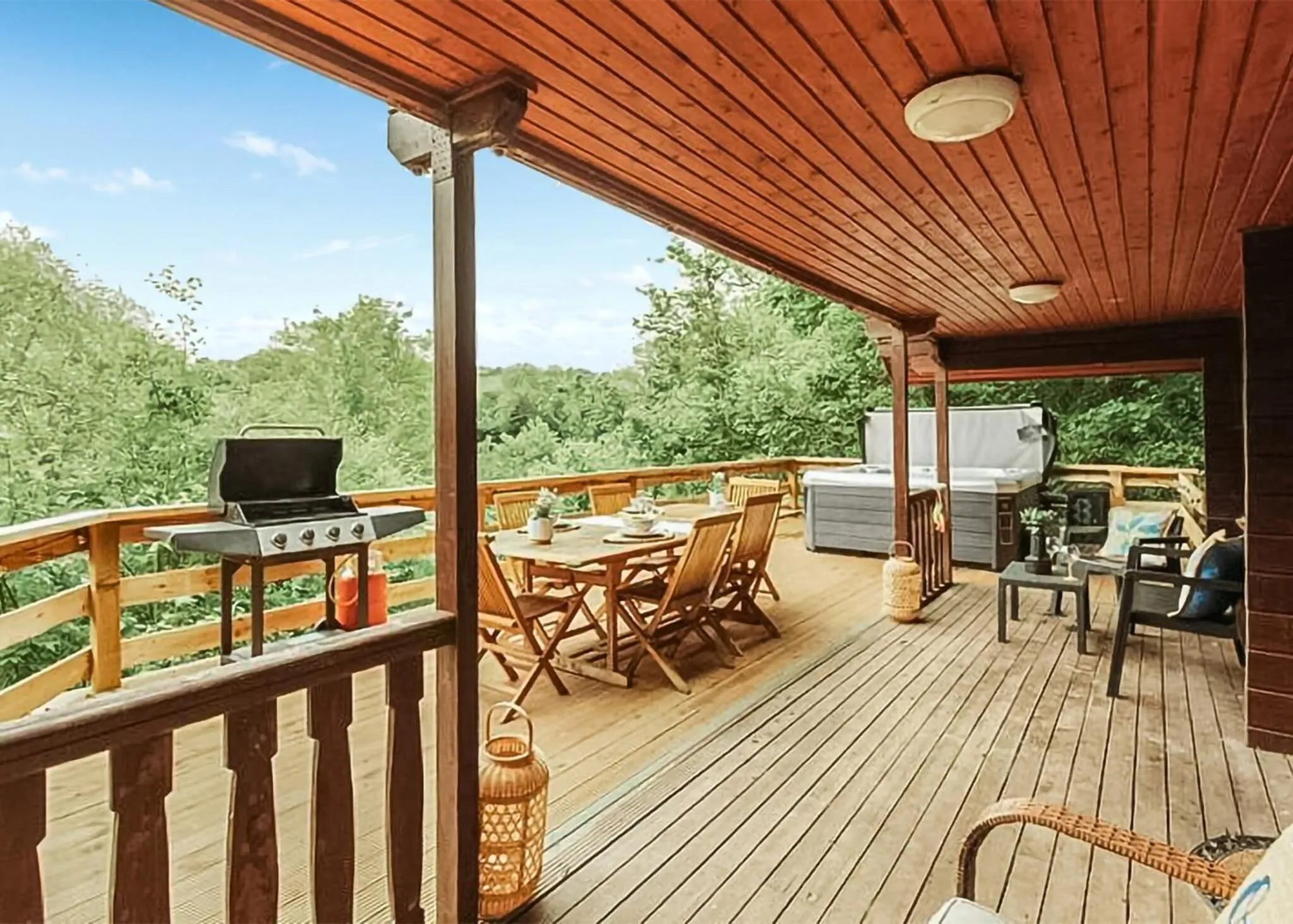 Property building in Herons Lake Retreat