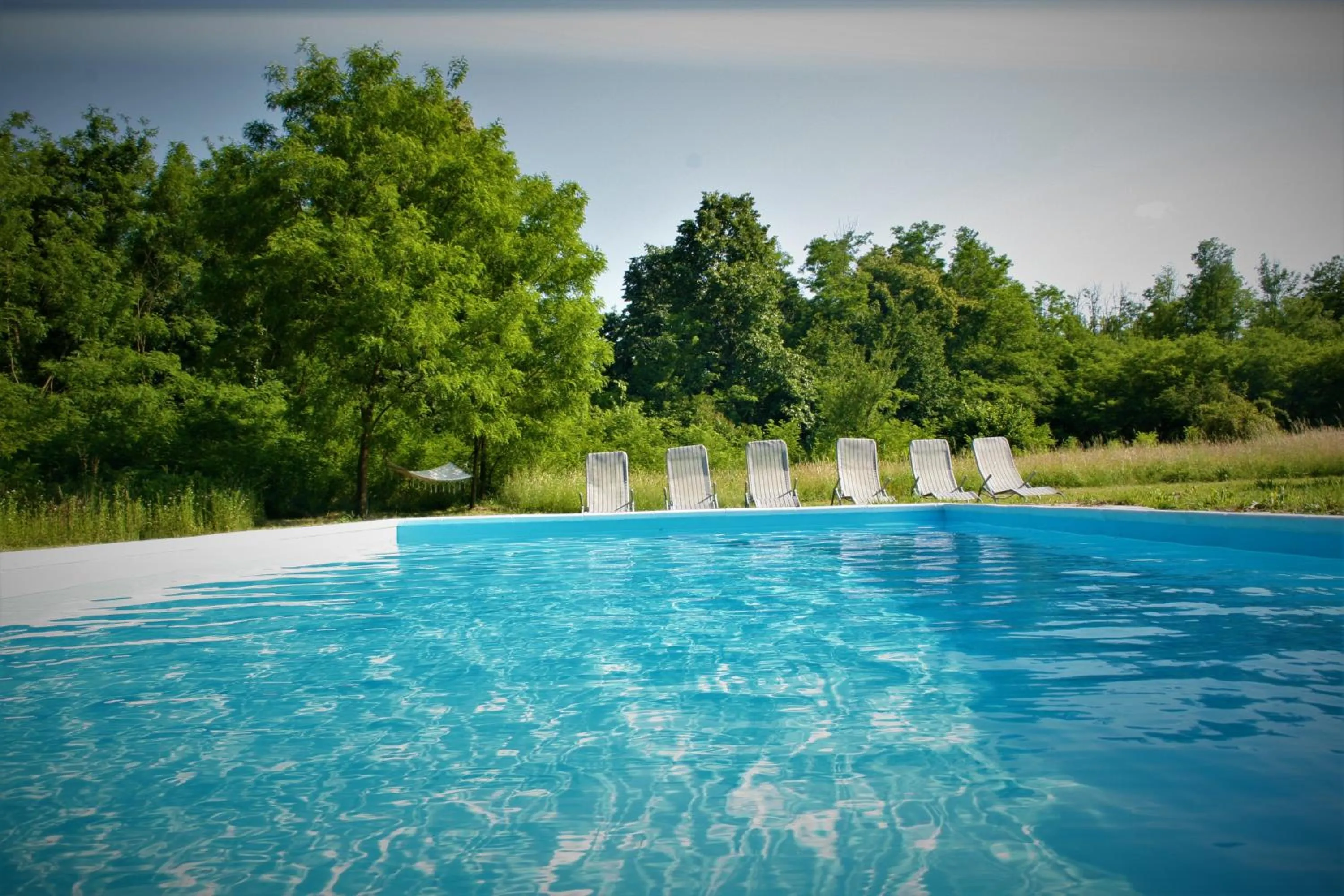Activities in Farmica, Bed&Breakfast, Bazen izdvojen nekoliko minuta hoda
