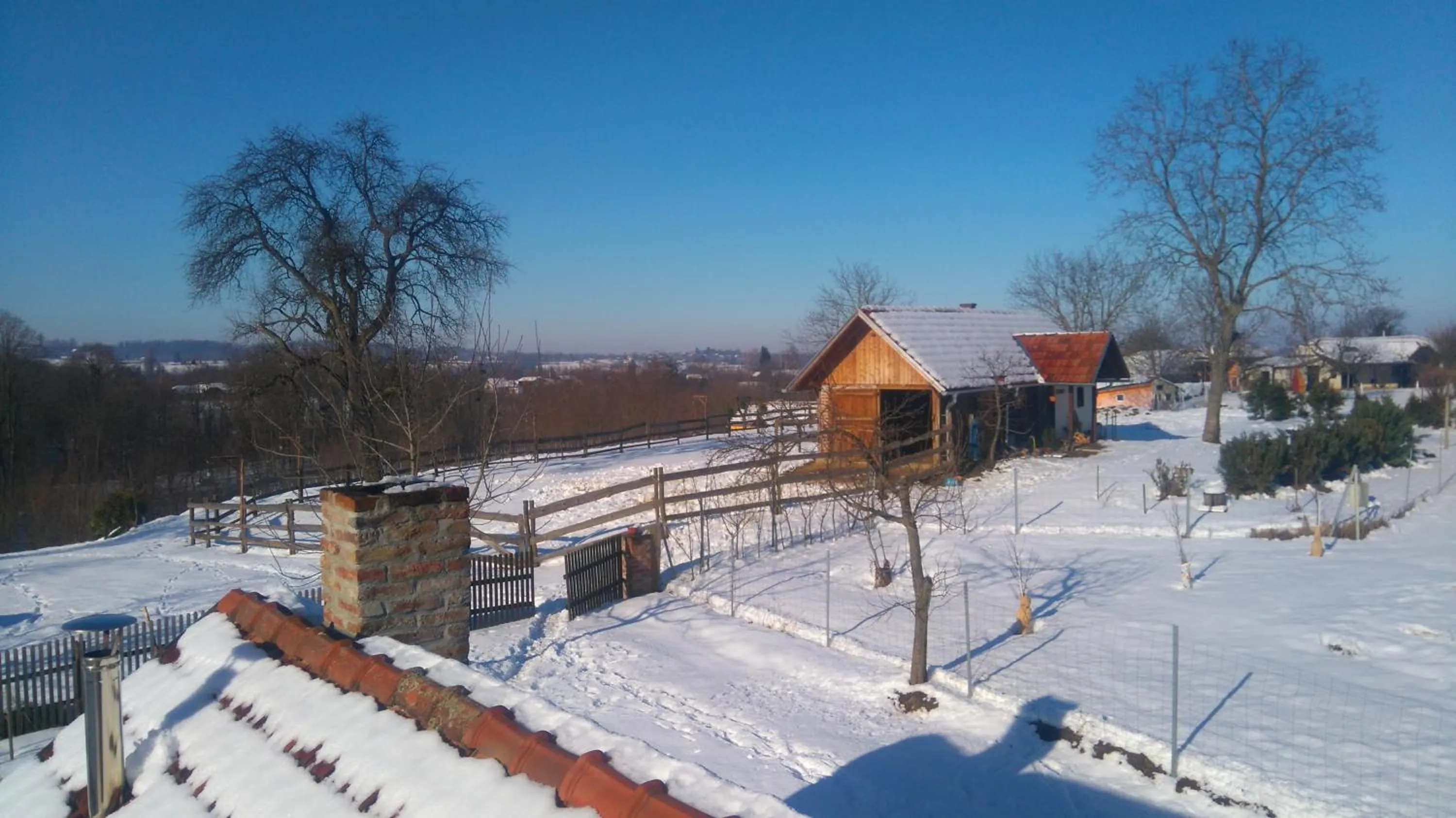 Natural landscape in Farmica, Bed&Breakfast, Bazen izdvojen nekoliko minuta hoda