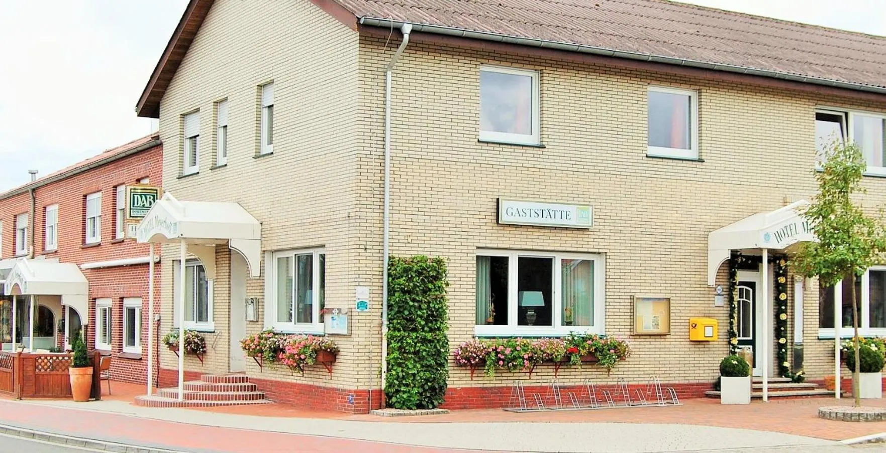 Facade/entrance in Hotel Meyerhoff