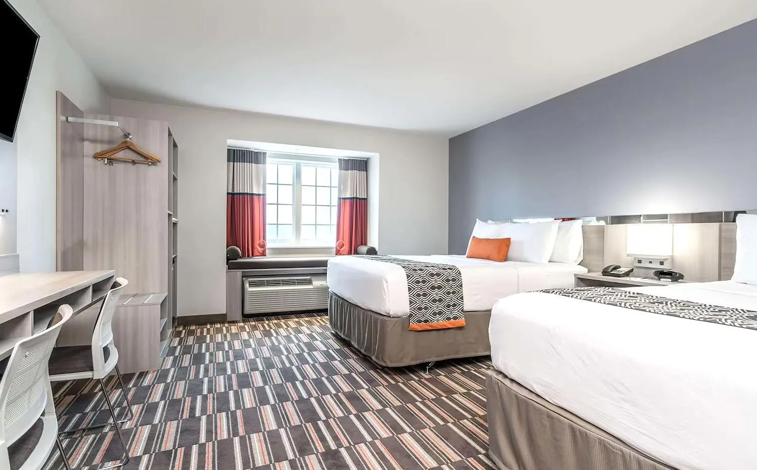 Standard Queen Room with Two Queen Beds in Spark by Hilton Rochester South
