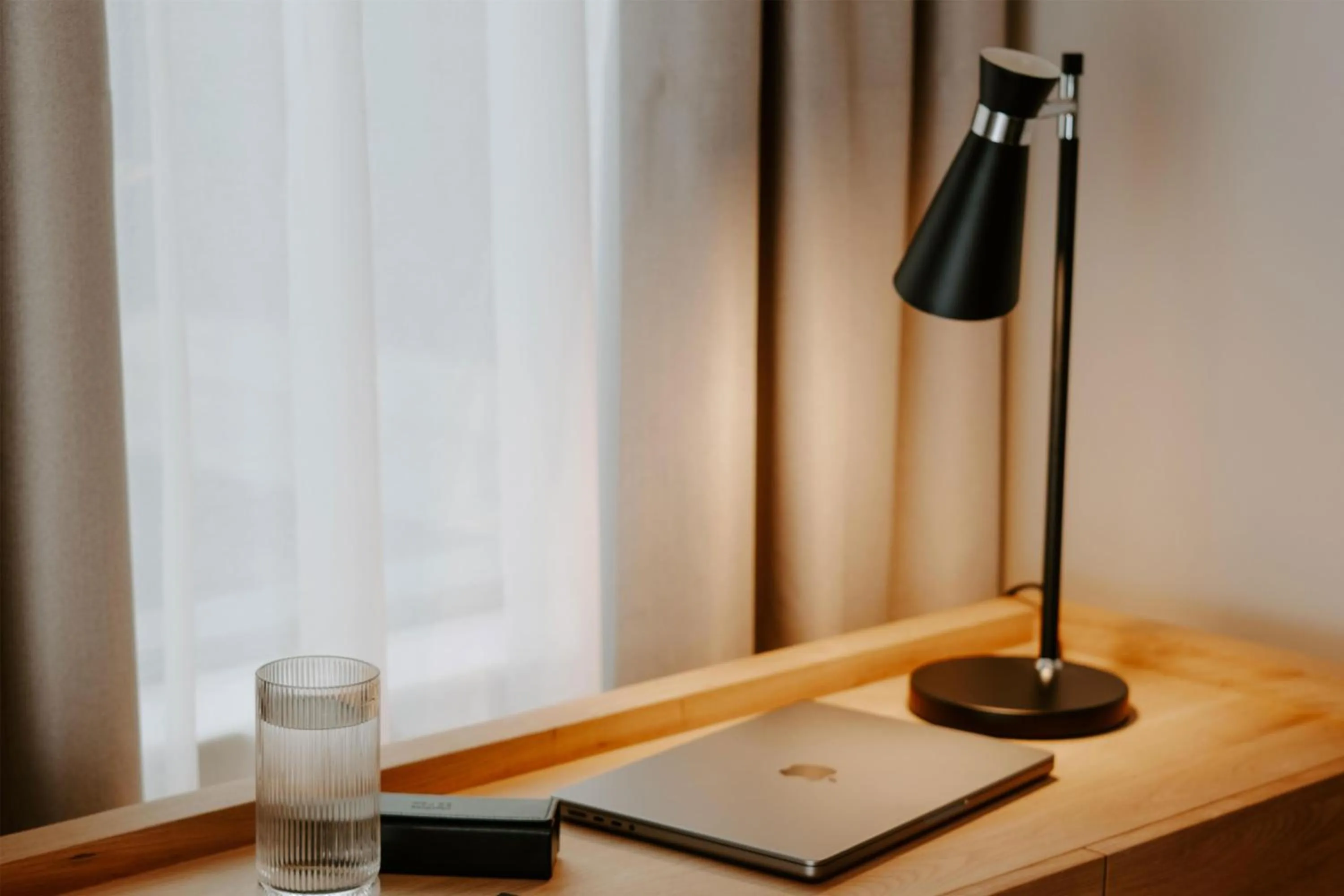 Photo of the whole room in The Hobson Cambridge by Adina