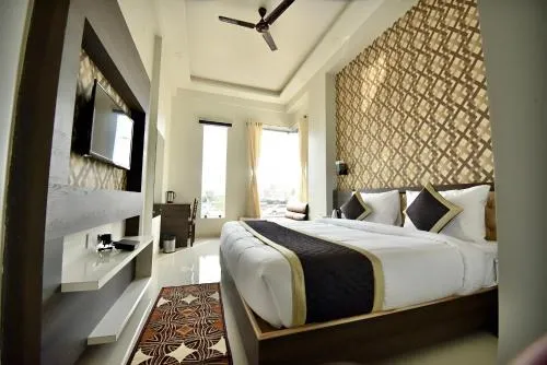 Indra Palace