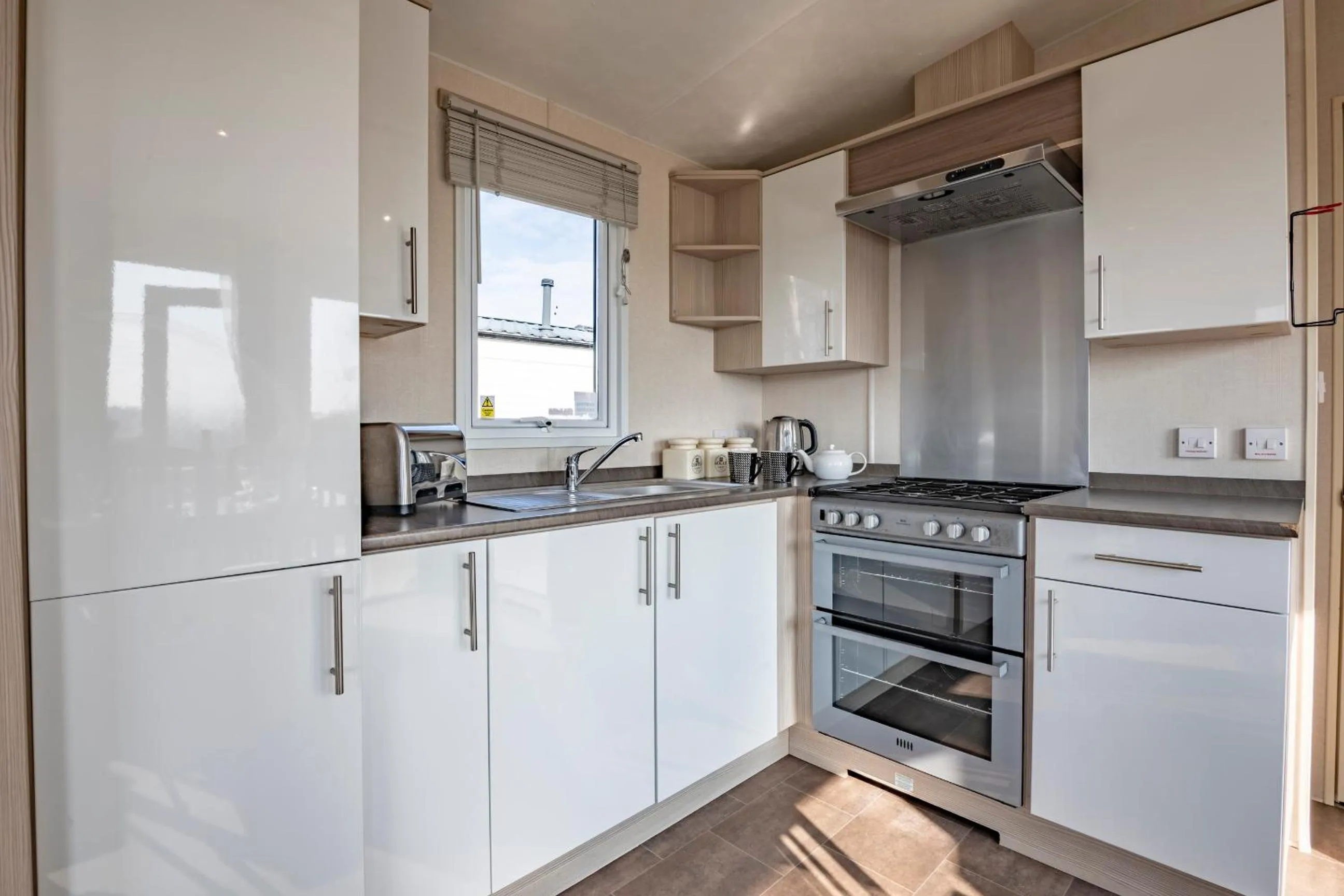 kitchen in Tan Rallt Holiday Park & Spa