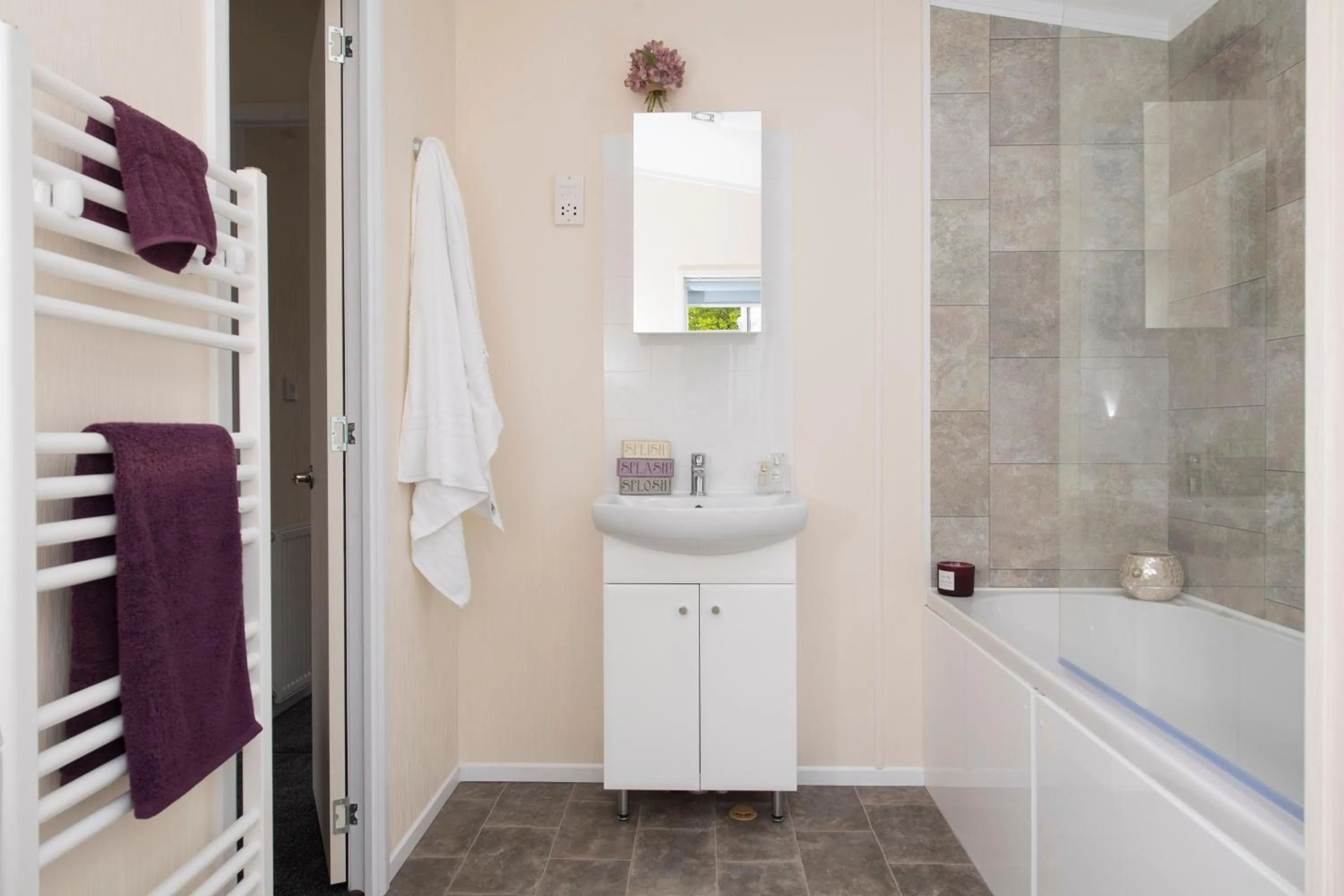 Bathroom in Tan Rallt Holiday Park & Spa