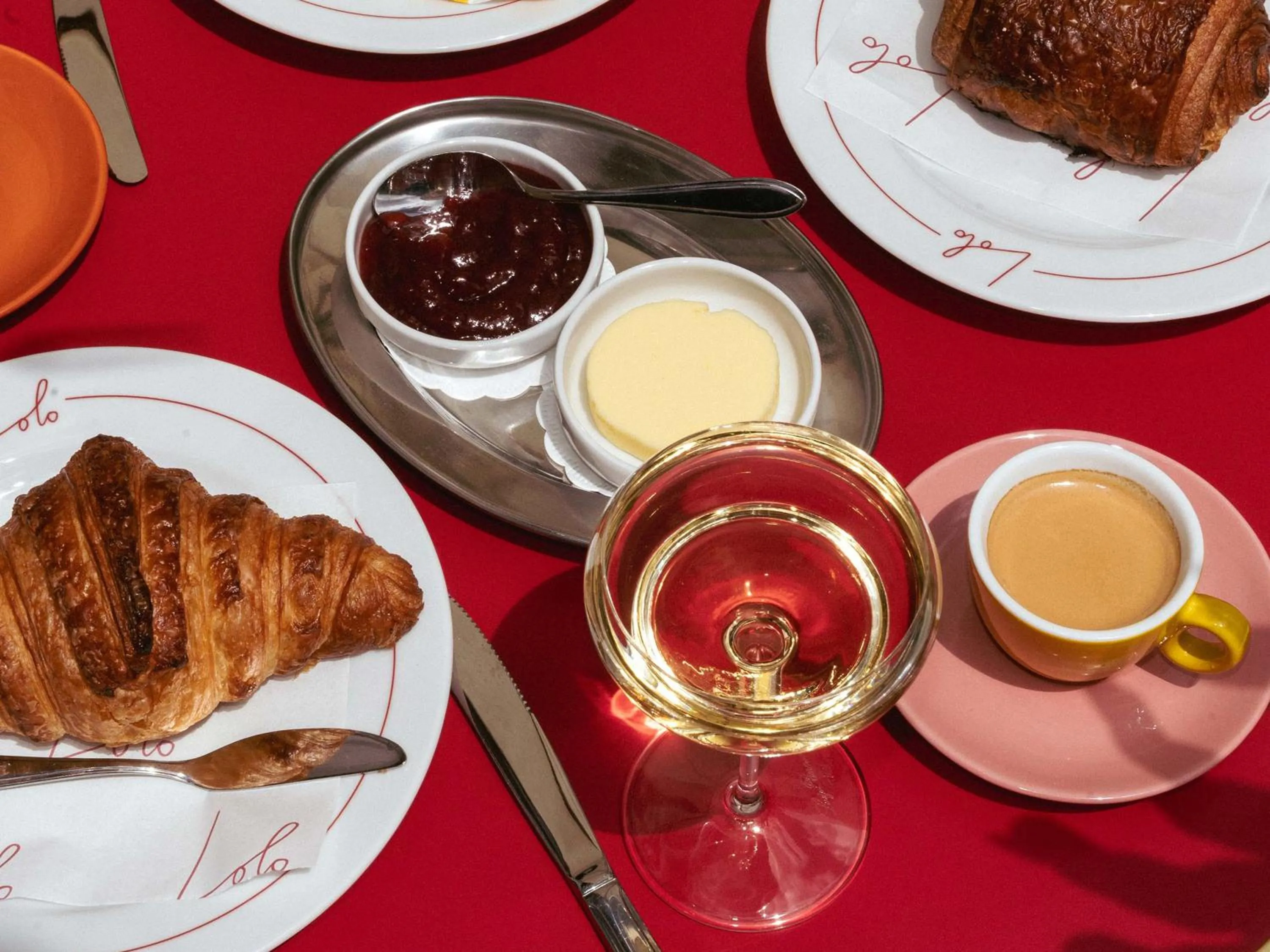 Food and drinks in Céline & Lolo