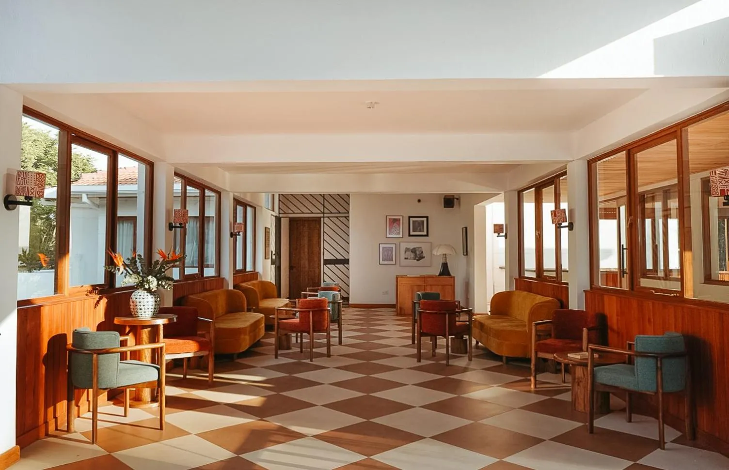 Facade/entrance in Céline & Lolo