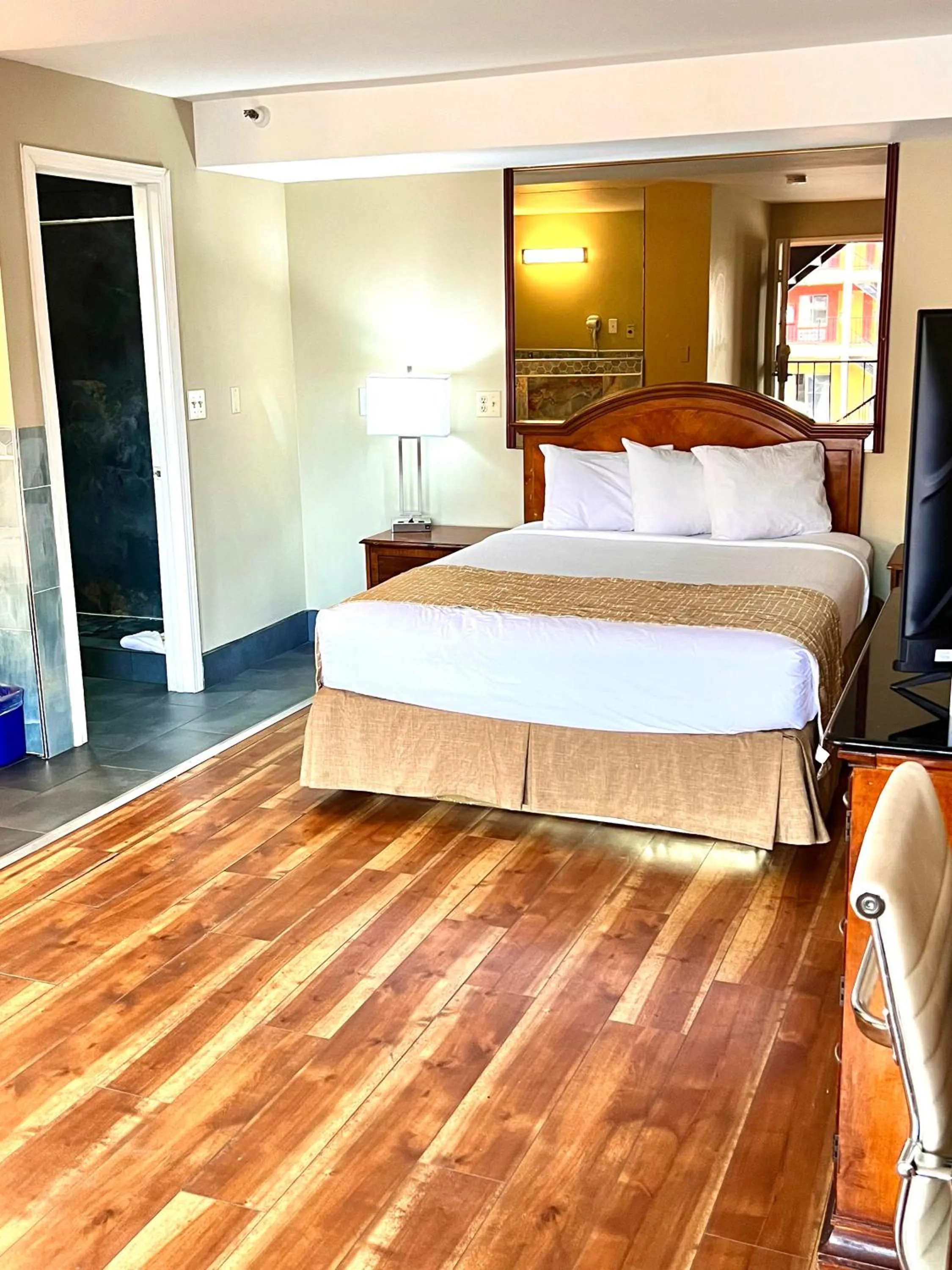 Bed in Travelodge by Wyndham Reno