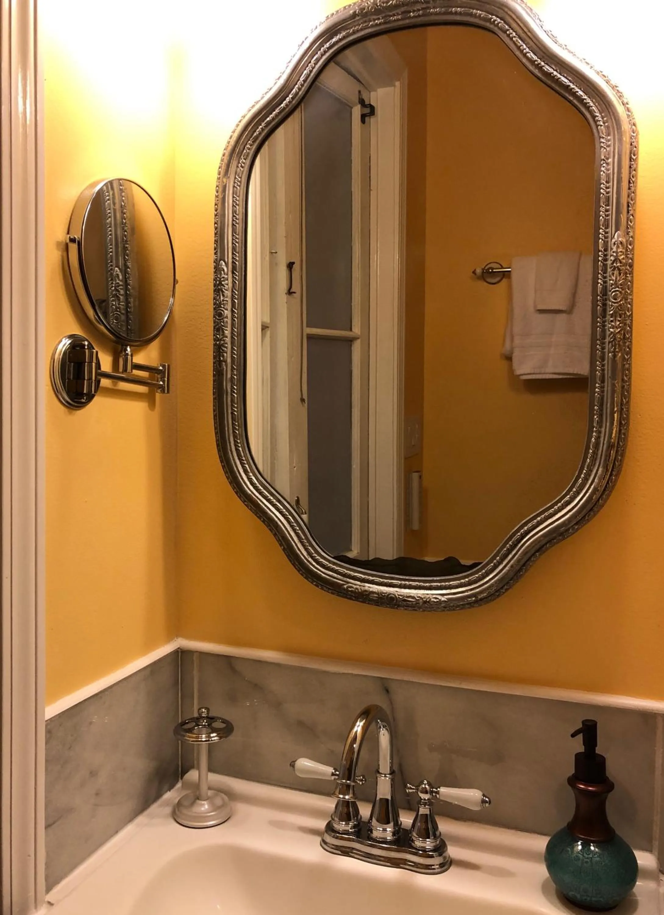 Bathroom in The Blue60 Marigny Inn