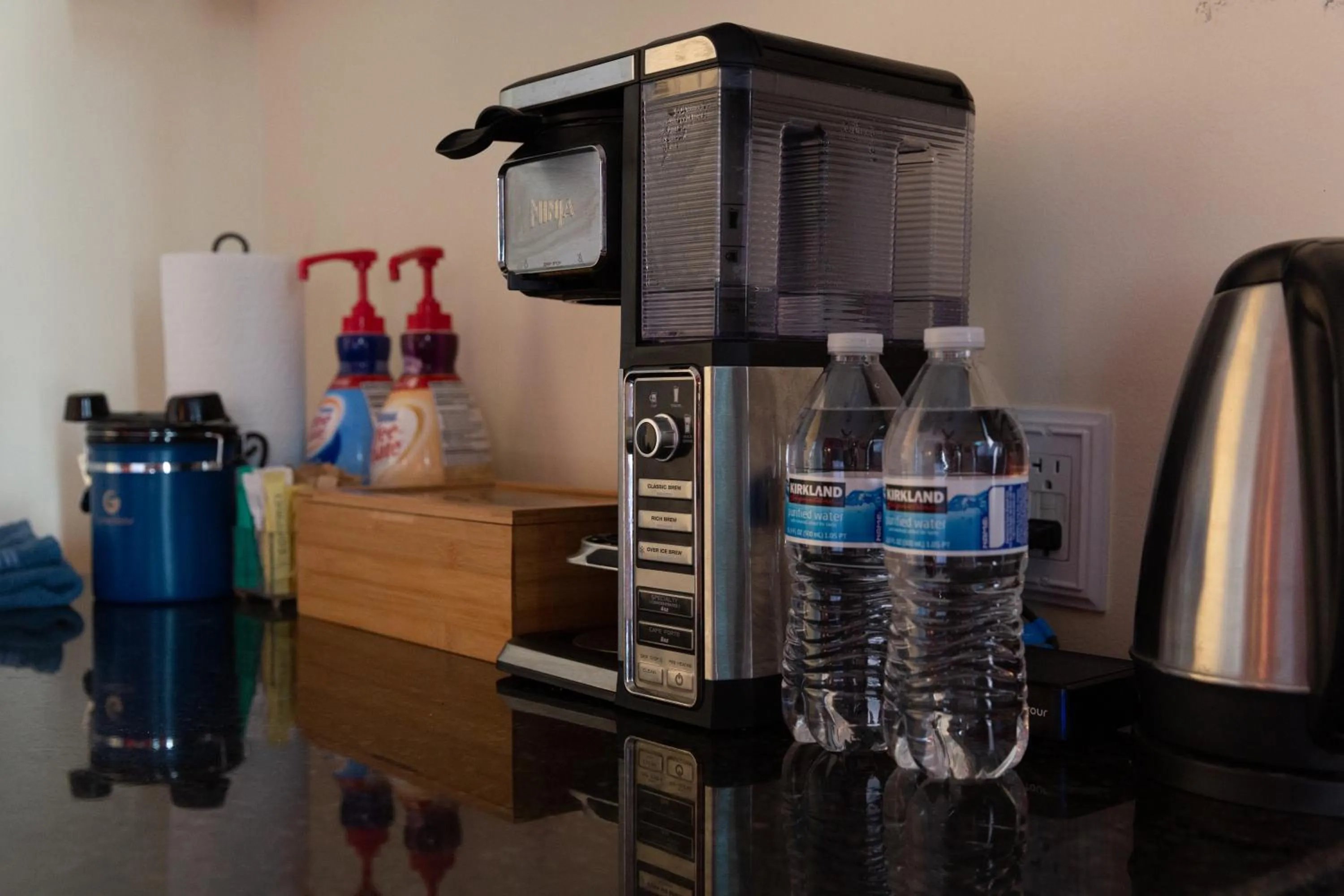 Communal kitchen in The Blue60 Marigny Inn