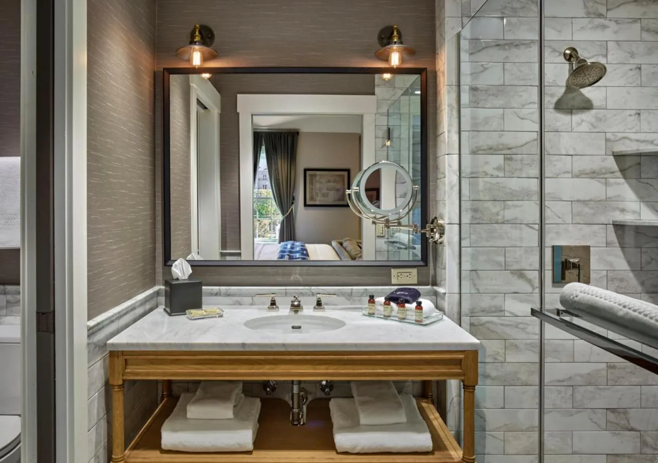 Bathroom in The Inn at Chesapeake Bay Beach Club