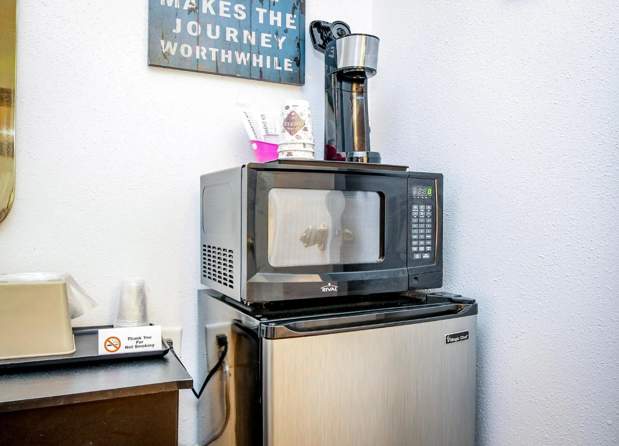 Coffee/tea facilities in Baker City Motel & RV