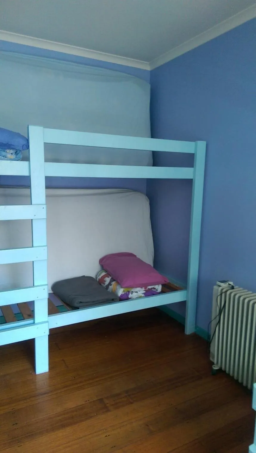 bunk bed, Bed in Anglesea Backpackers