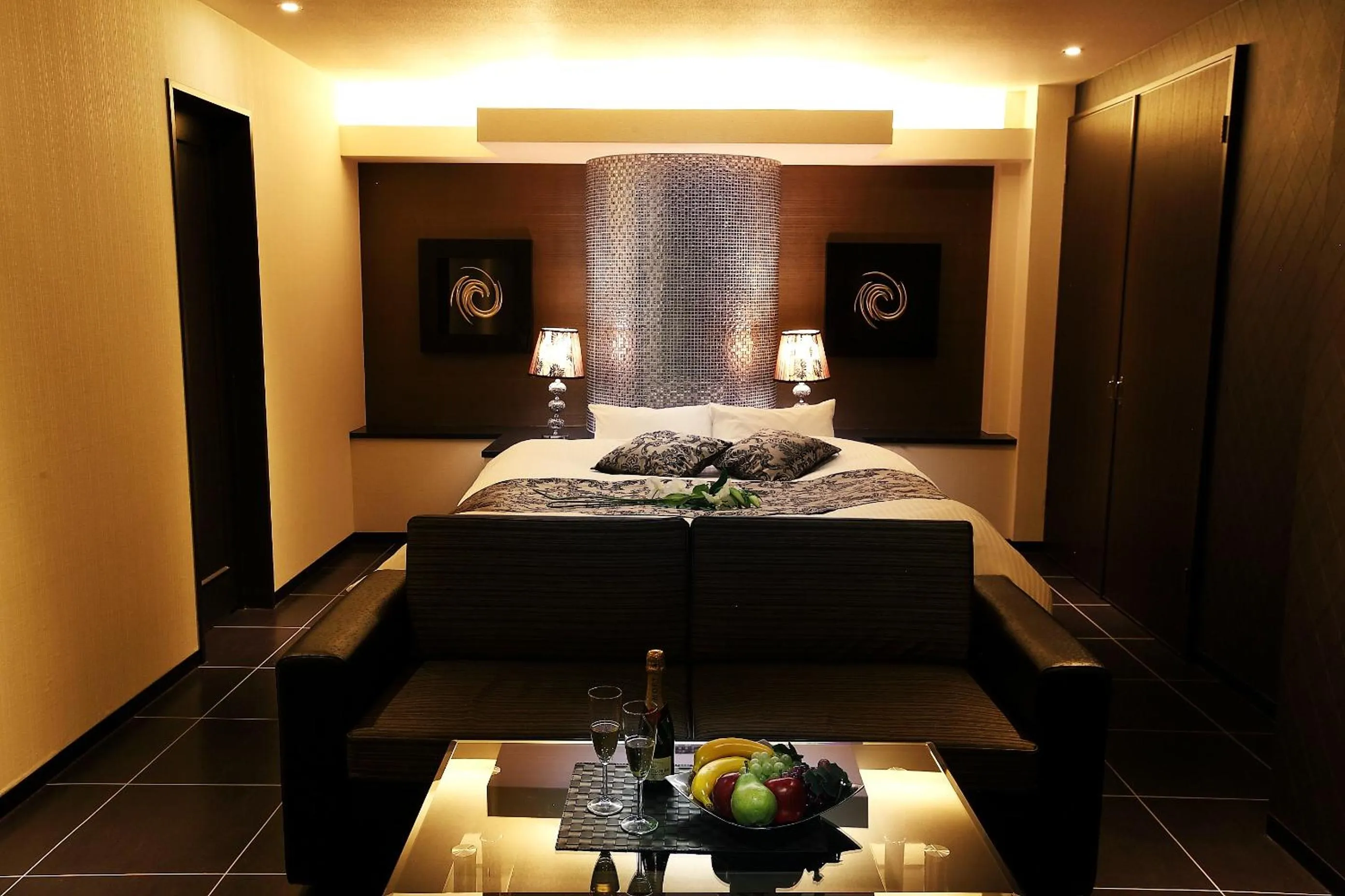 Bed in Hotel L'eclair (Adult Only)