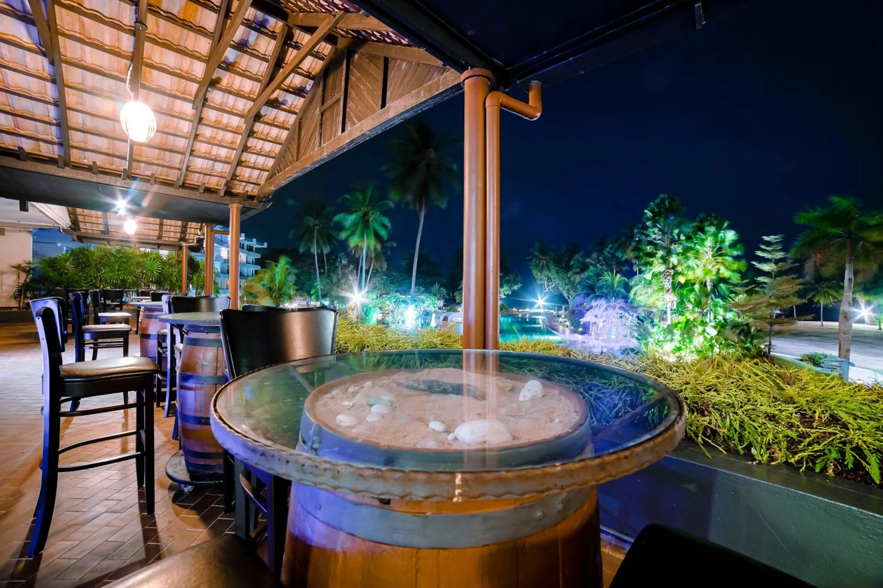 Lounge or bar in Tunamaya Beach & Spa Resort- Desaru