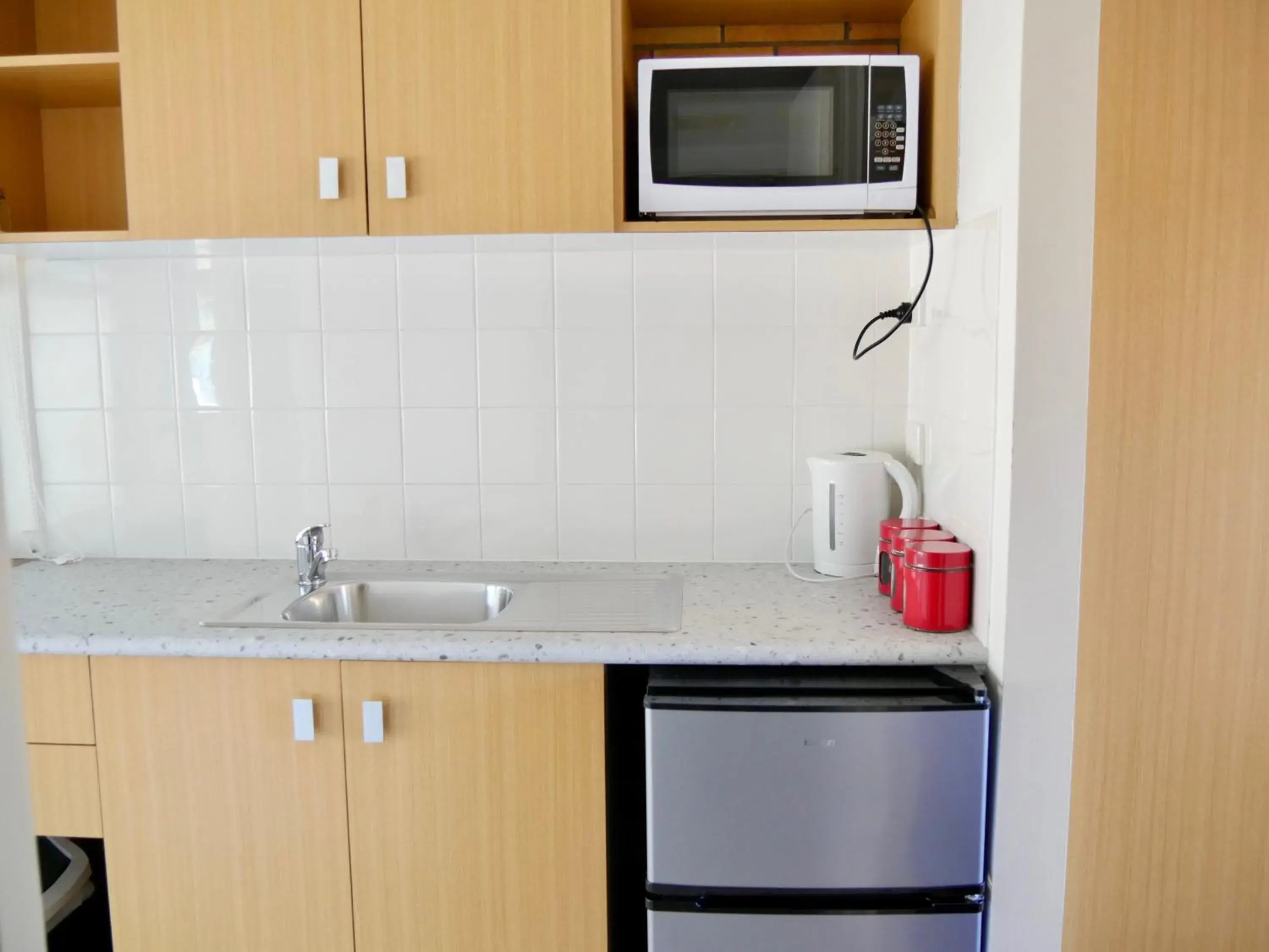 Standard Twin Room in Tannum On The Beach Motel Standard Twin Room in Tannum On The Beach Motel