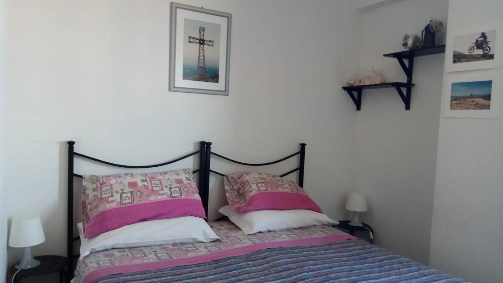 Photo of the whole room, Bed in B&B Pontemare