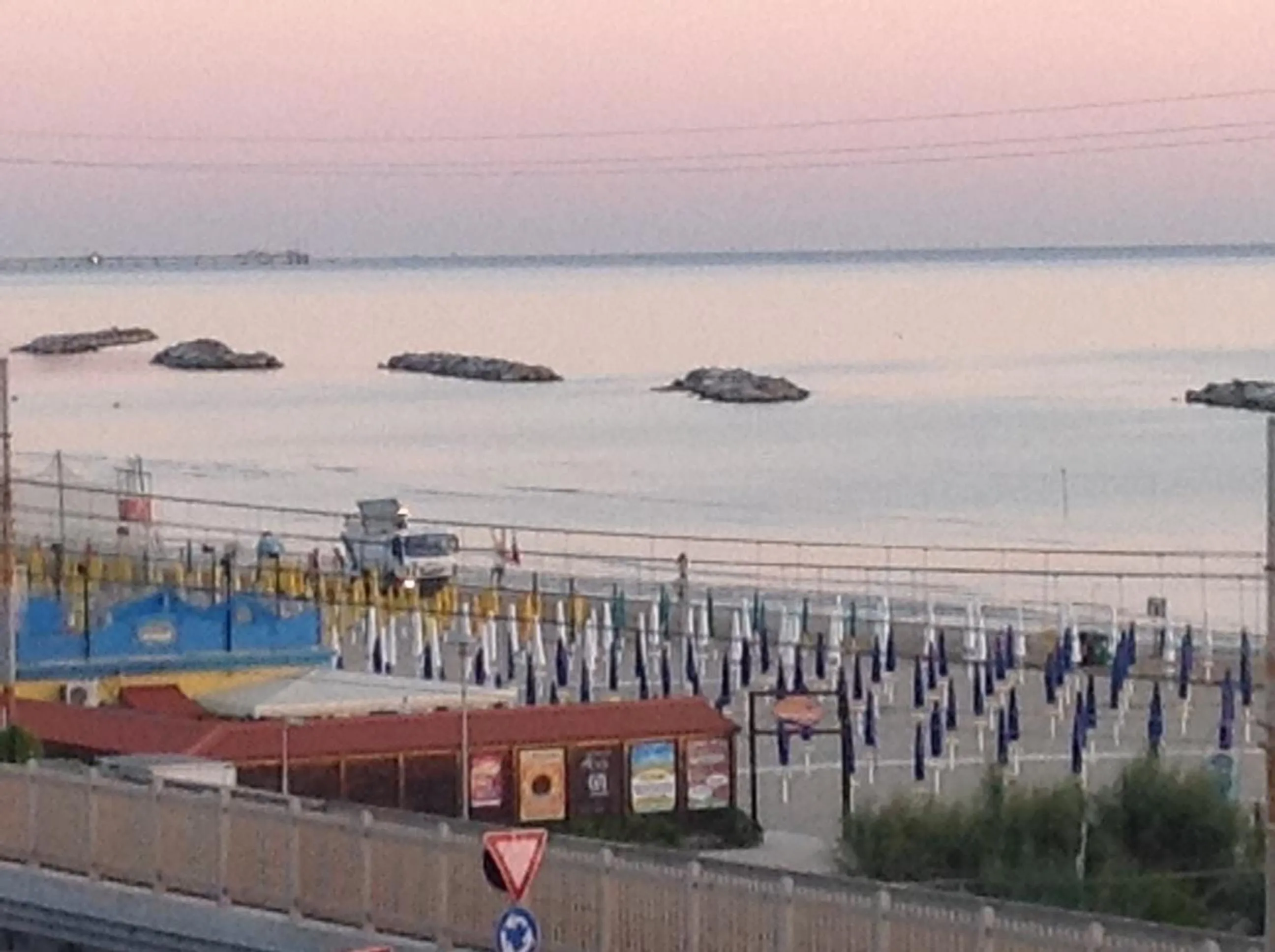 Beach in B&B Pontemare