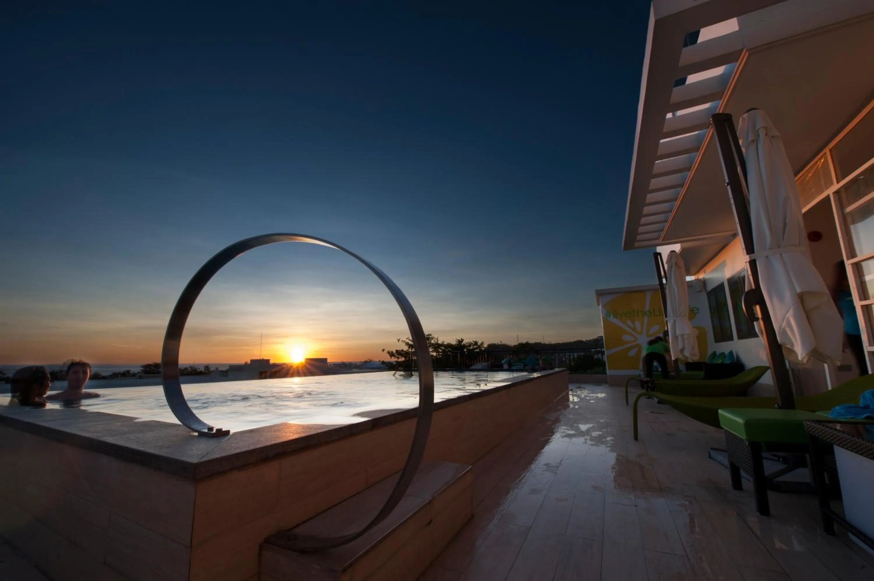 Swimming pool in Lime Hotel Boracay