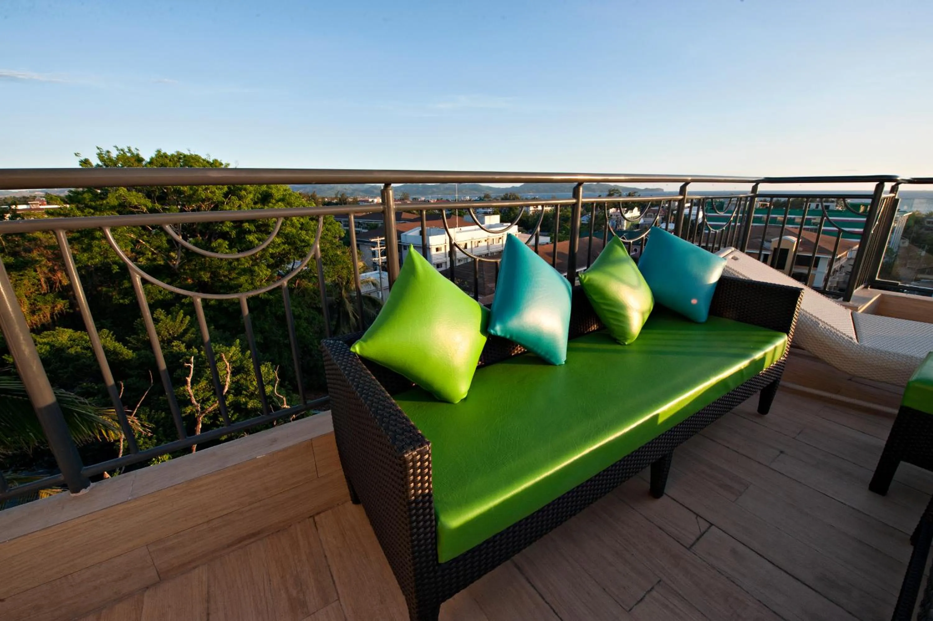 Day in Lime Hotel Boracay