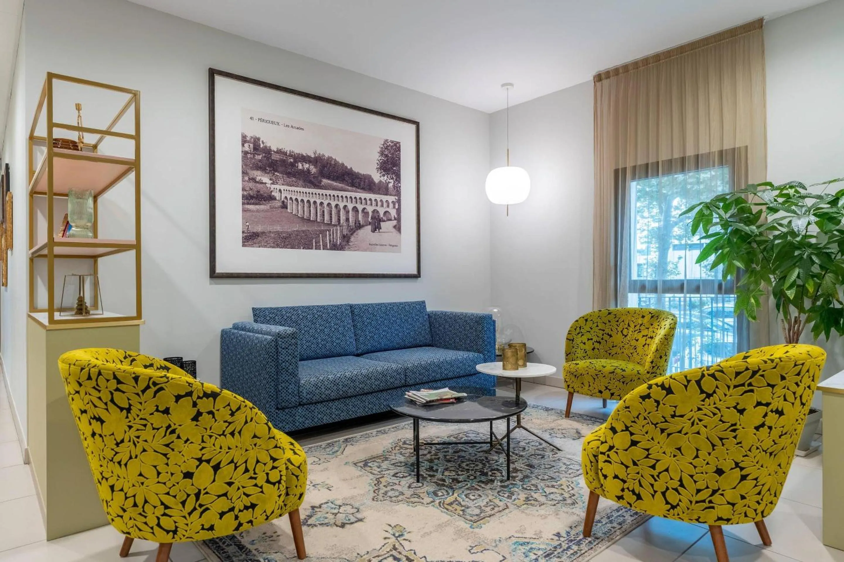Living room in Quality Aparthotel Périgueux