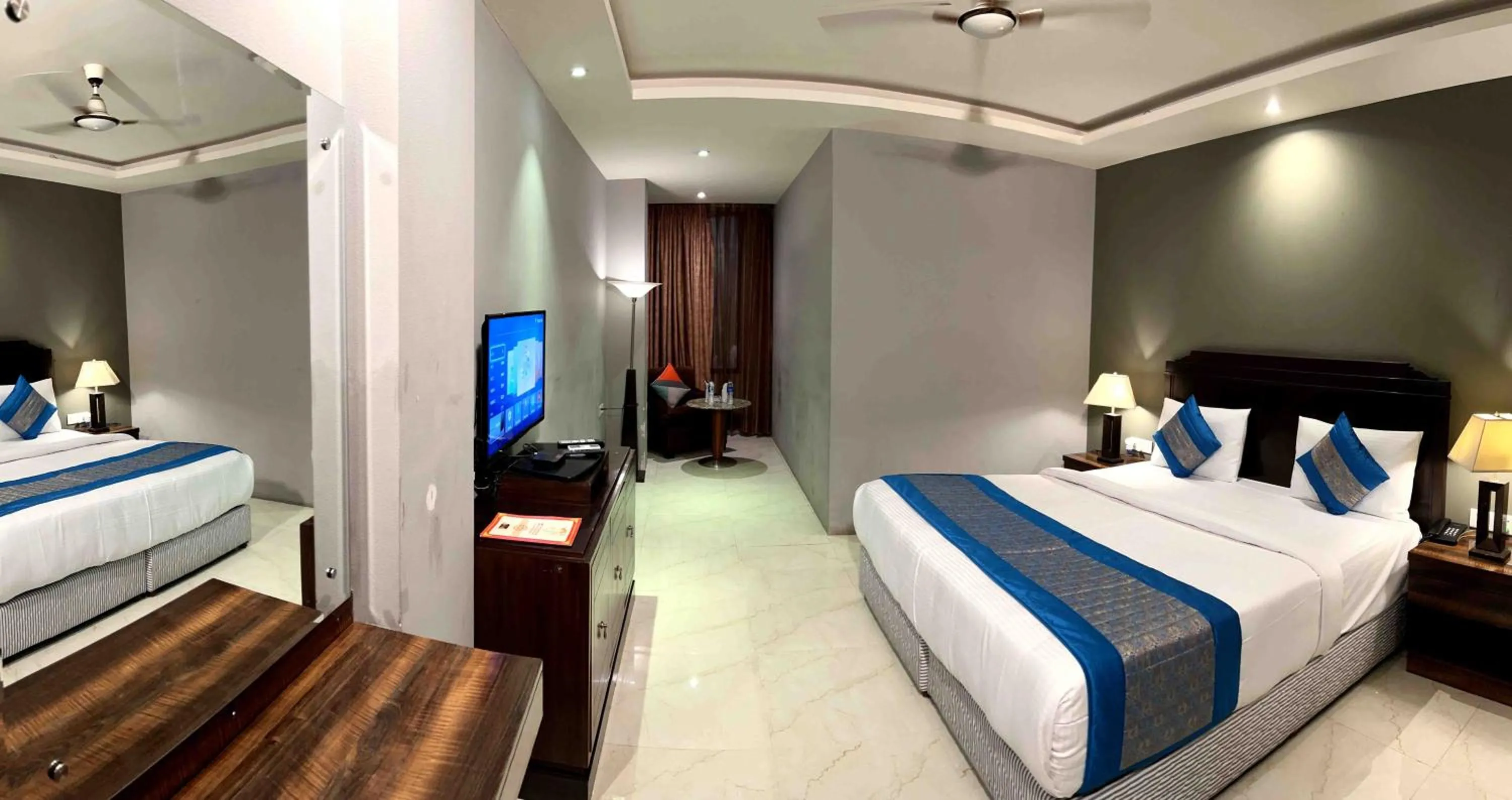 Deluxe King Room in V Hotel TSSG near Delhi IGI Airport