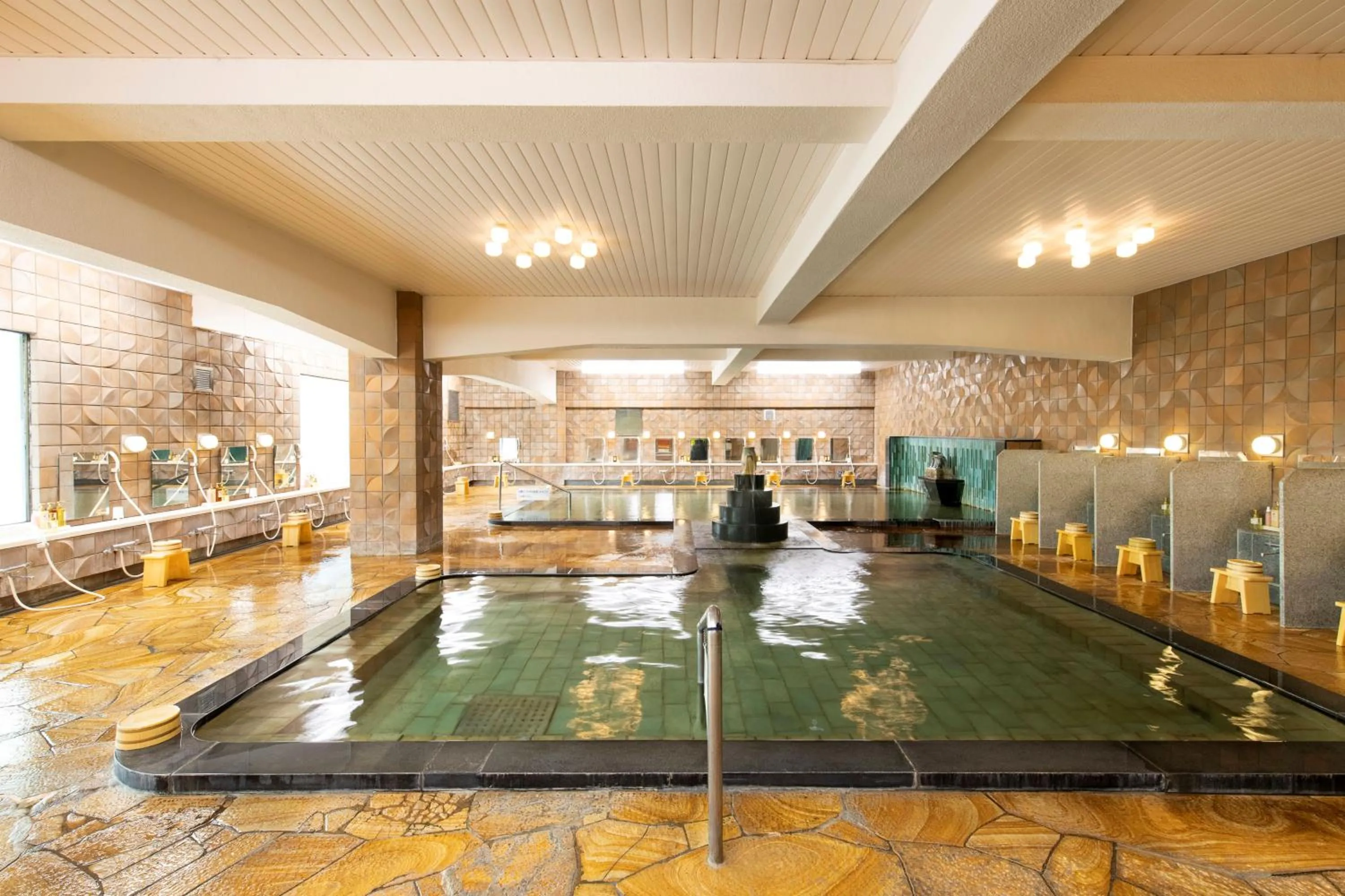 Public Bath in Mt Fuji Hanayagi no Sho Keizan