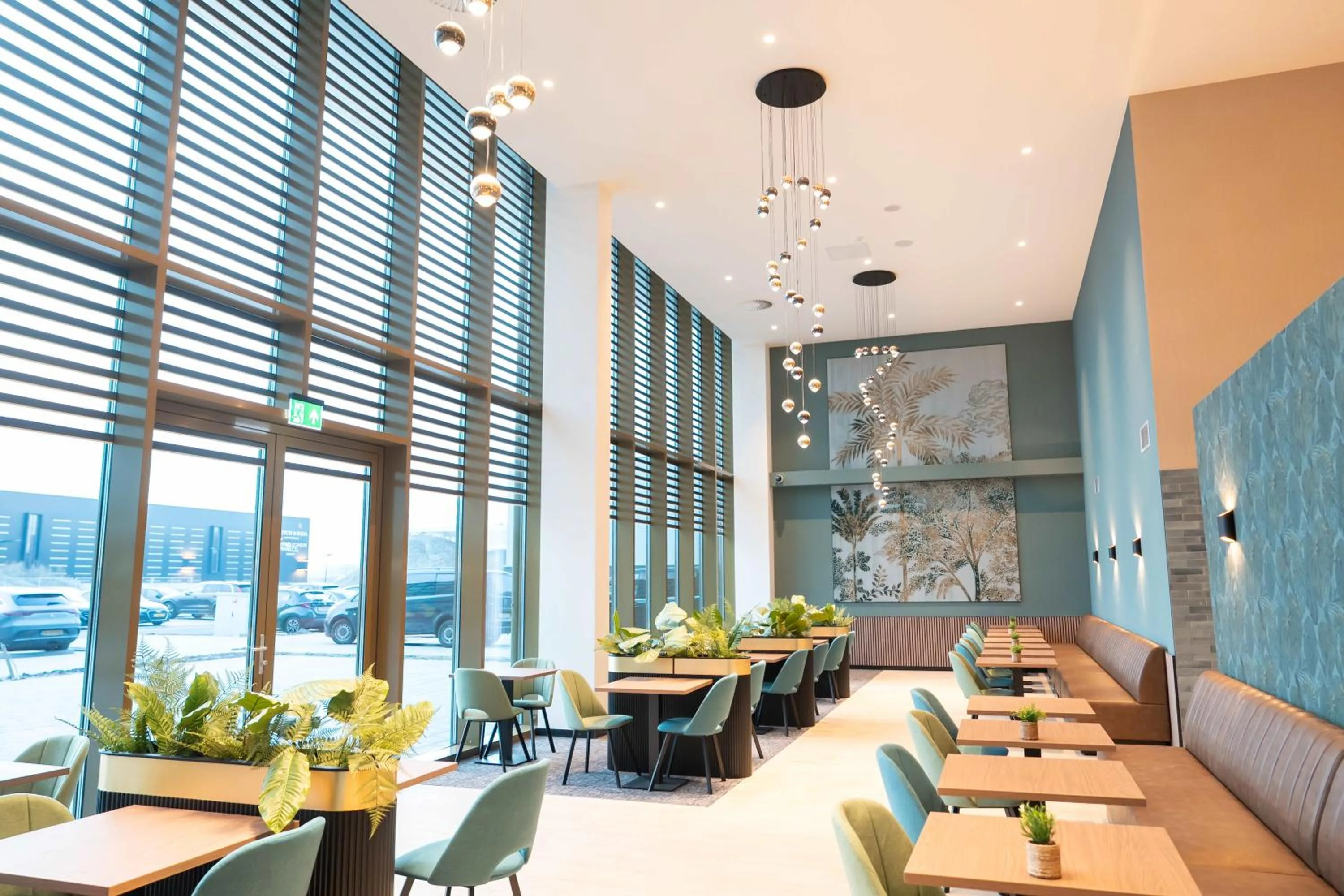 Breakfast in OZO Hotels De President Amsterdam Schiphol Airport