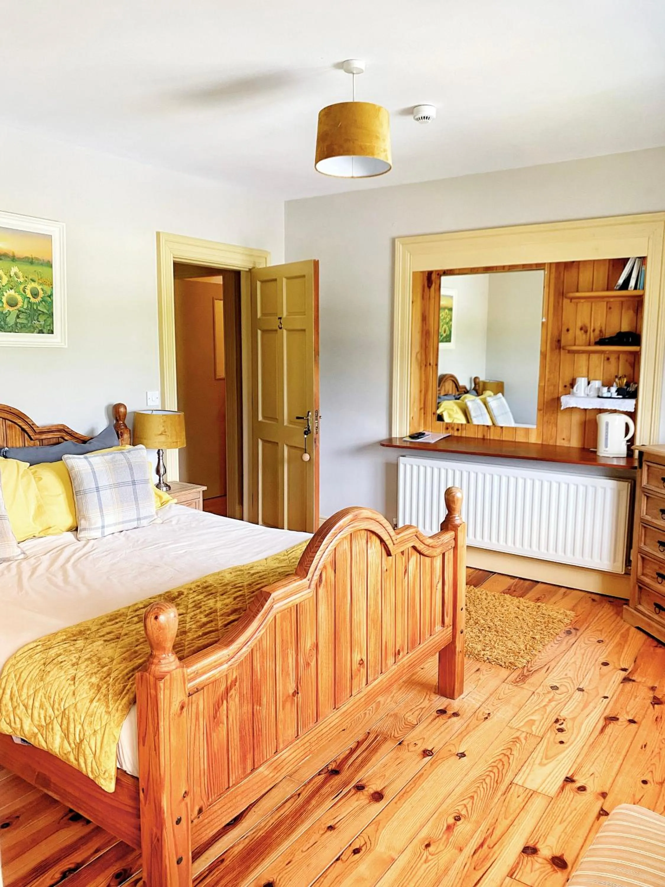 Bed in Dulrush Lodge Guest House, Restaurant and Self-Catering