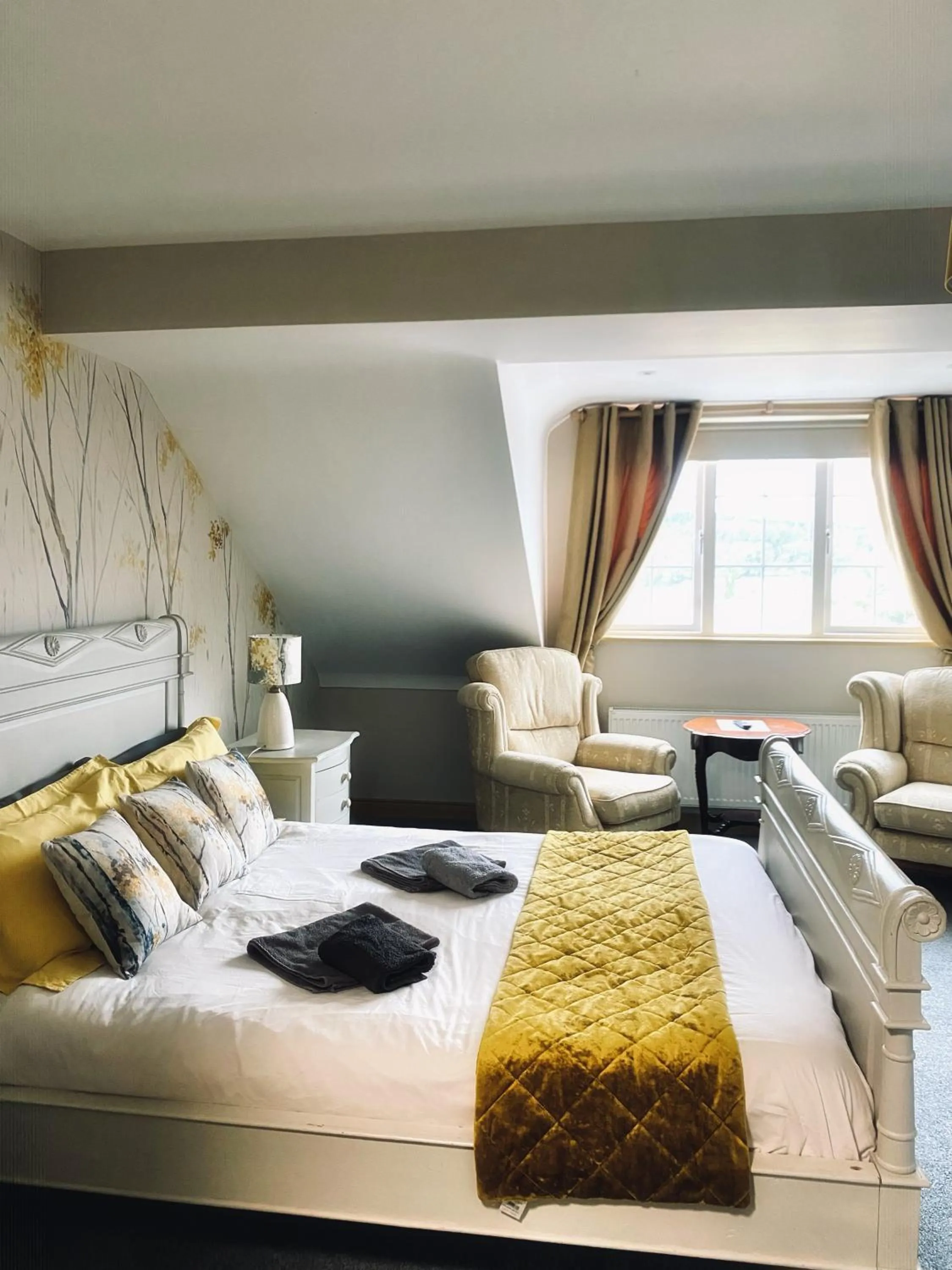 Bed in Dulrush Lodge Guest House, Restaurant and Self-Catering