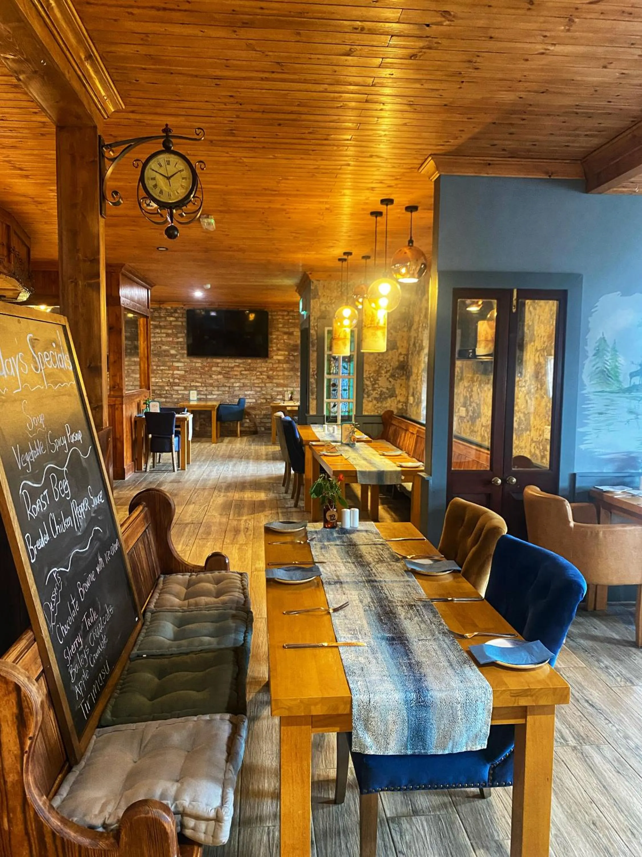 Restaurant/places to eat in Dulrush Lodge Guest House, Restaurant and Self-Catering