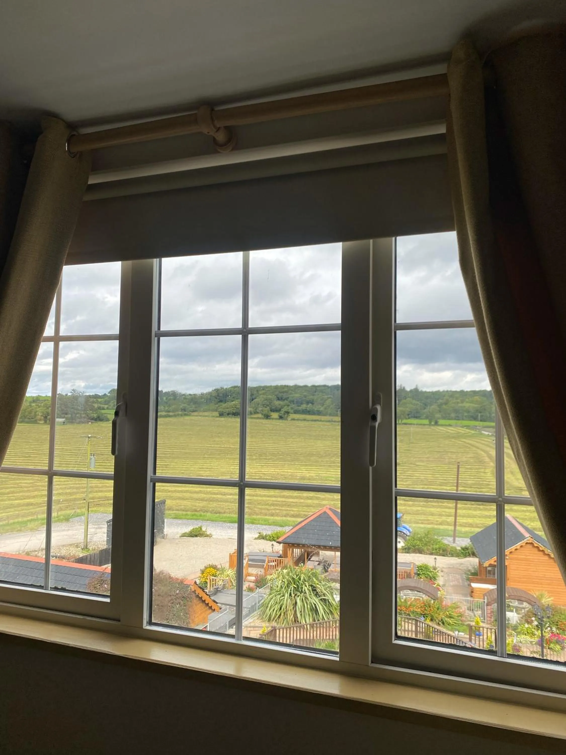 Natural landscape in Dulrush Lodge Guest House, Restaurant and Self-Catering