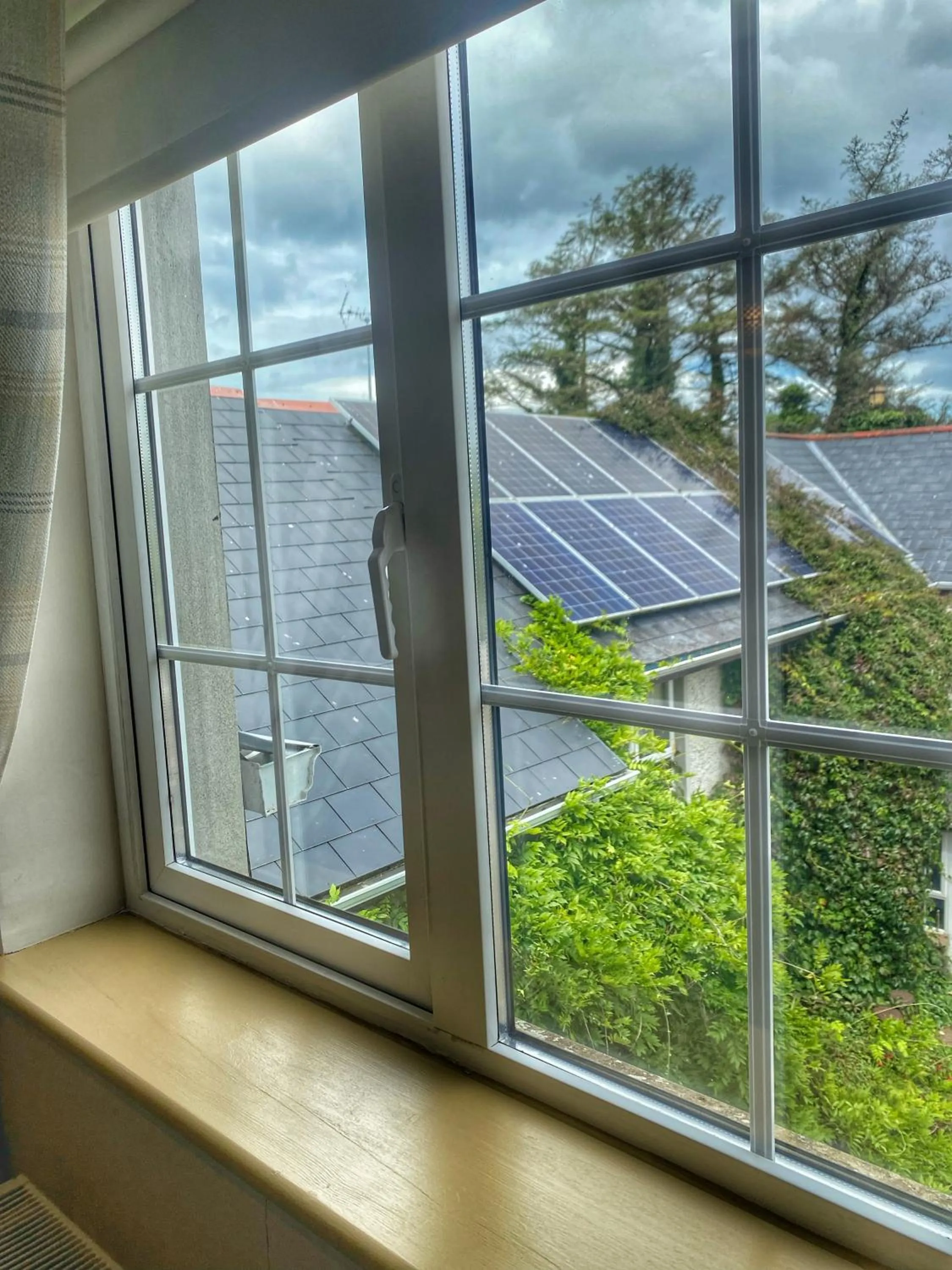 Day in Dulrush Lodge Guest House, Restaurant and Self-Catering